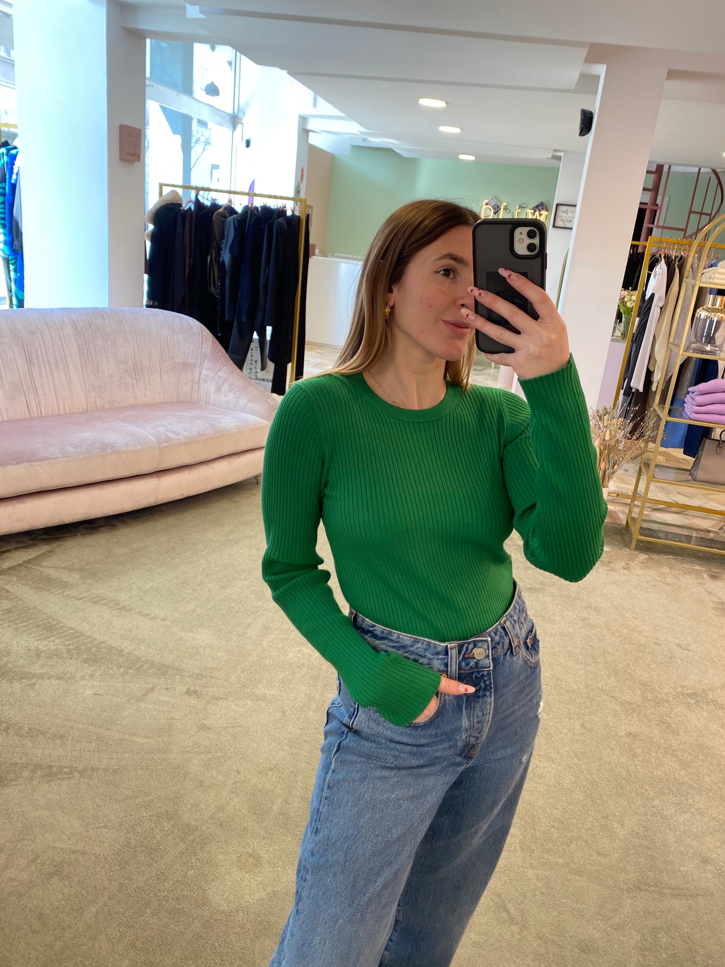 Maglia verde a costine manica lunga