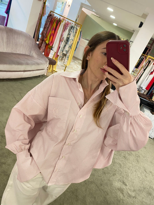 Camicia rosa a righe schiena scoperta ks