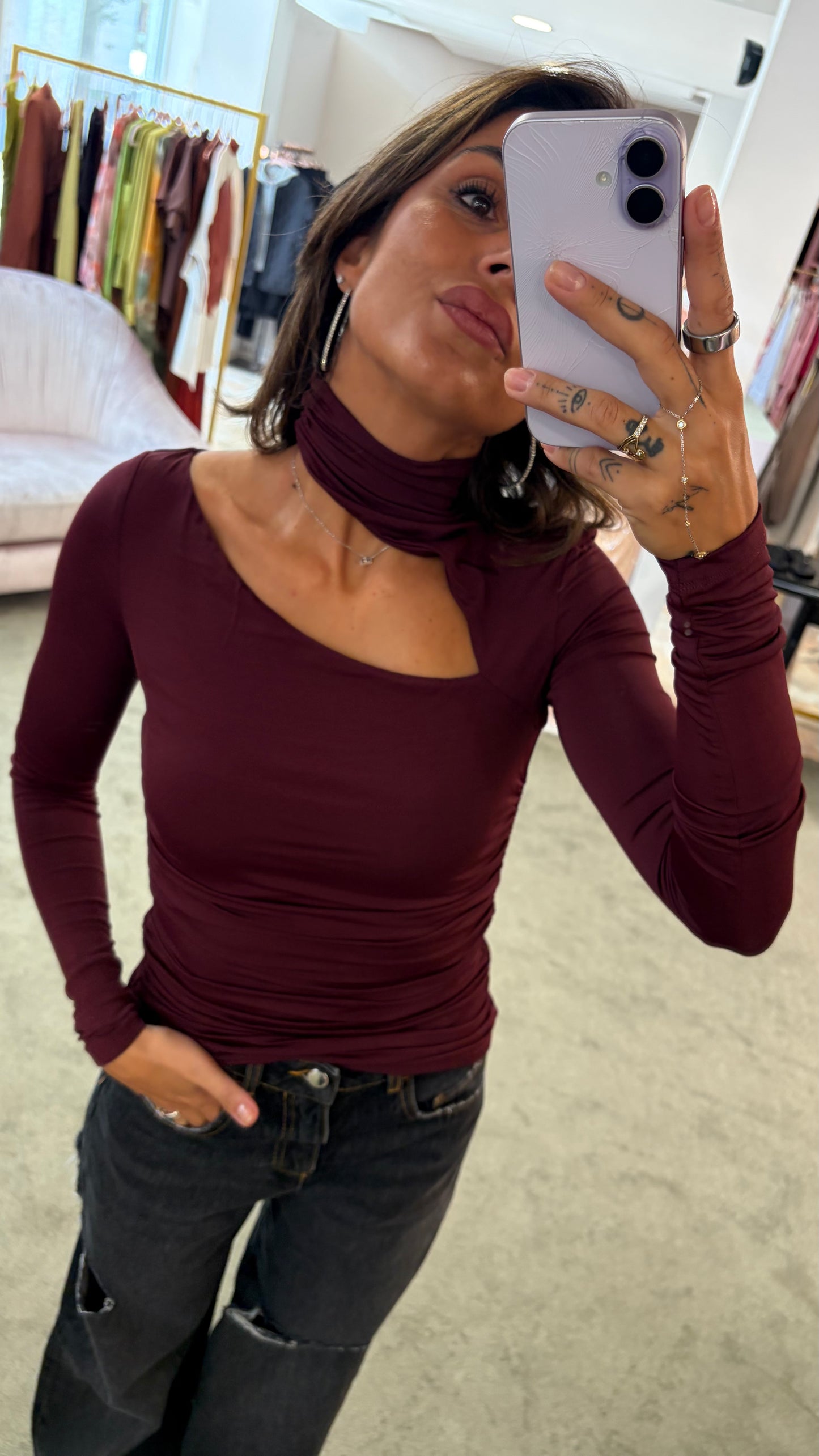Maglia bordeaux manica lunga asimmetrica Mar De Margaritas