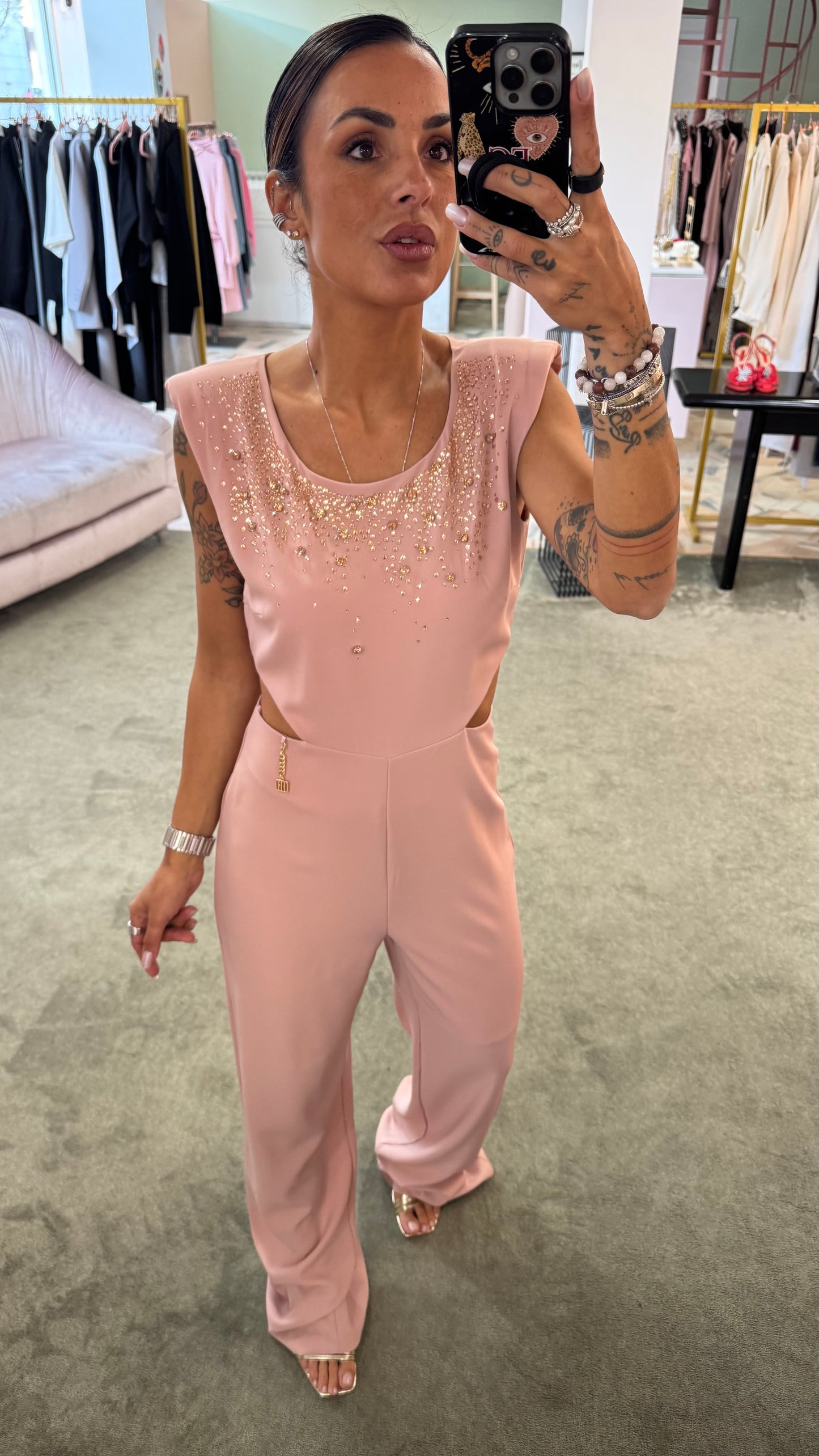 Jumpsuit rosa con cristalli fr