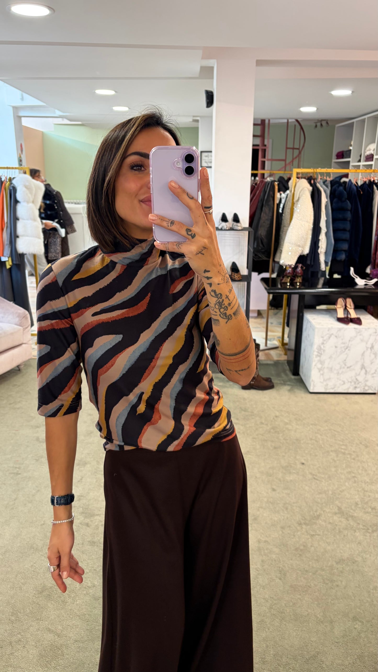 Maglia zebrata multicolor lupetto maniche corte ay