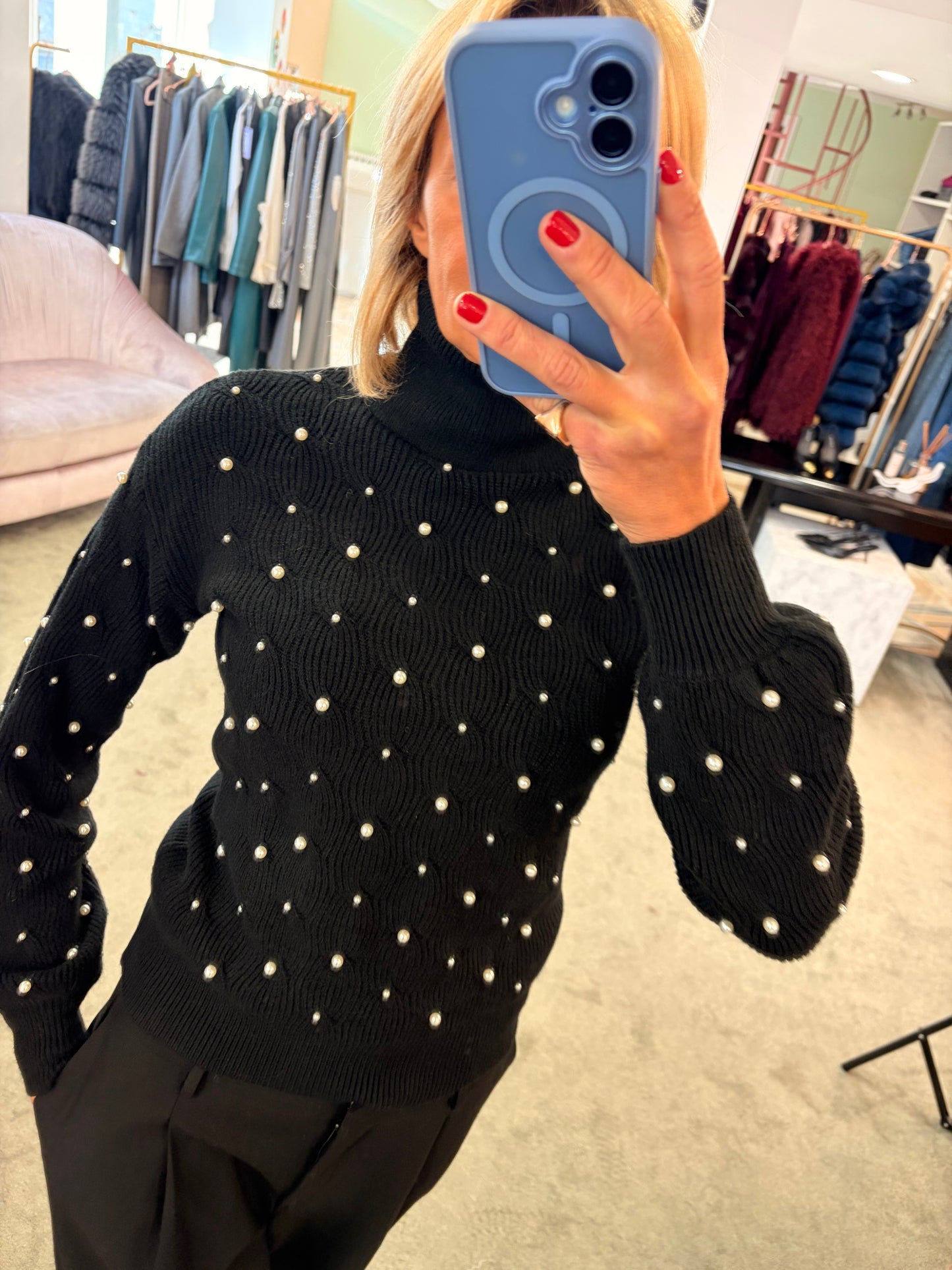 Dolcevita nero a trecce con perle fr