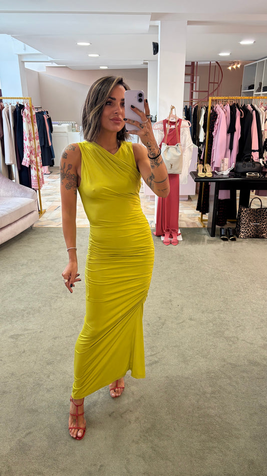 Abito lime smanicato con arricciature laterali e spacco Marsem