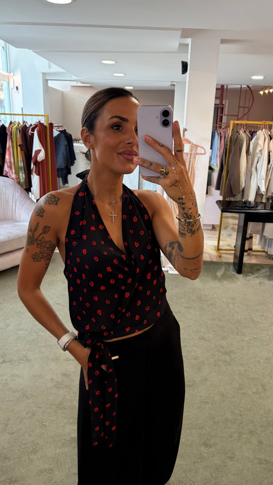 Top debbie MAR DE MARGARITAS nero con roselline rosse