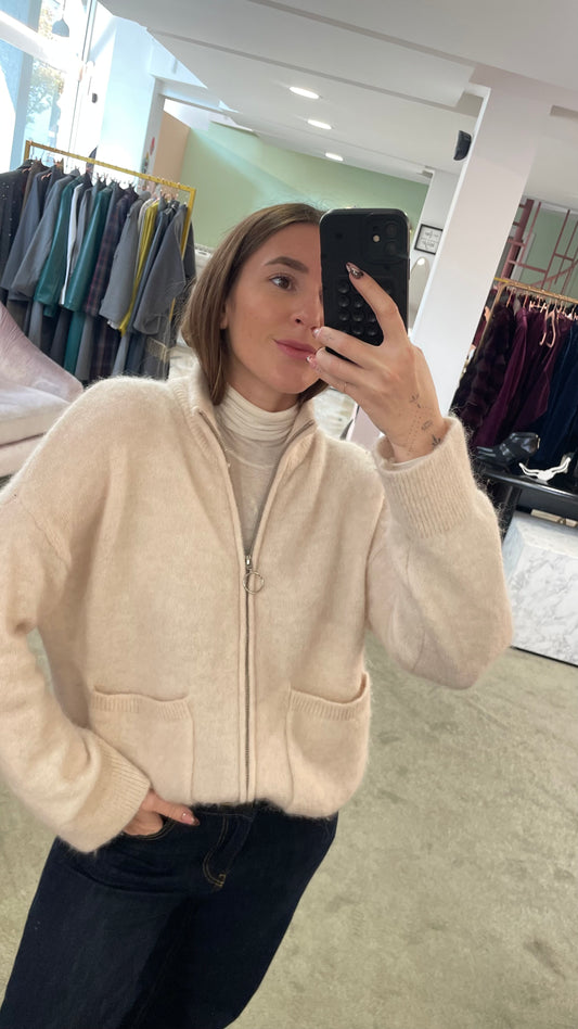 Maglione panna con zip sl