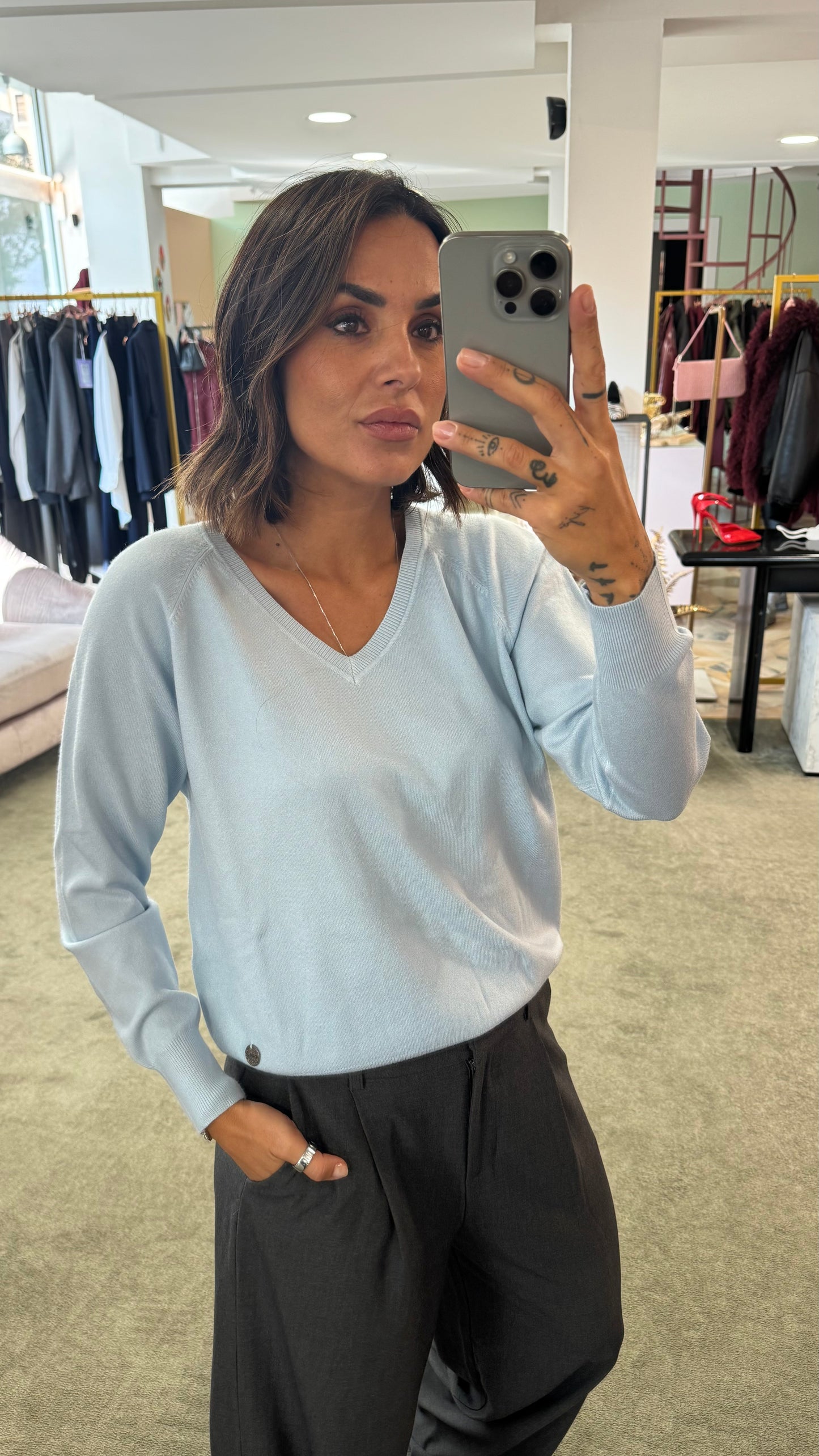 Maglione scollo a v azzurro tk