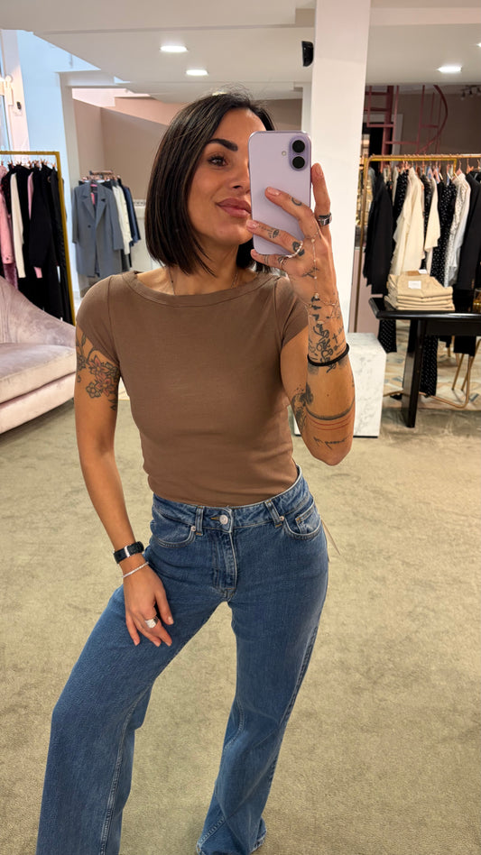 T-shirt fifi nocciola a costine jx