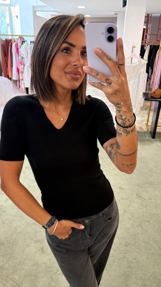 Maglia nera manica corta scollo a v Petite Pull