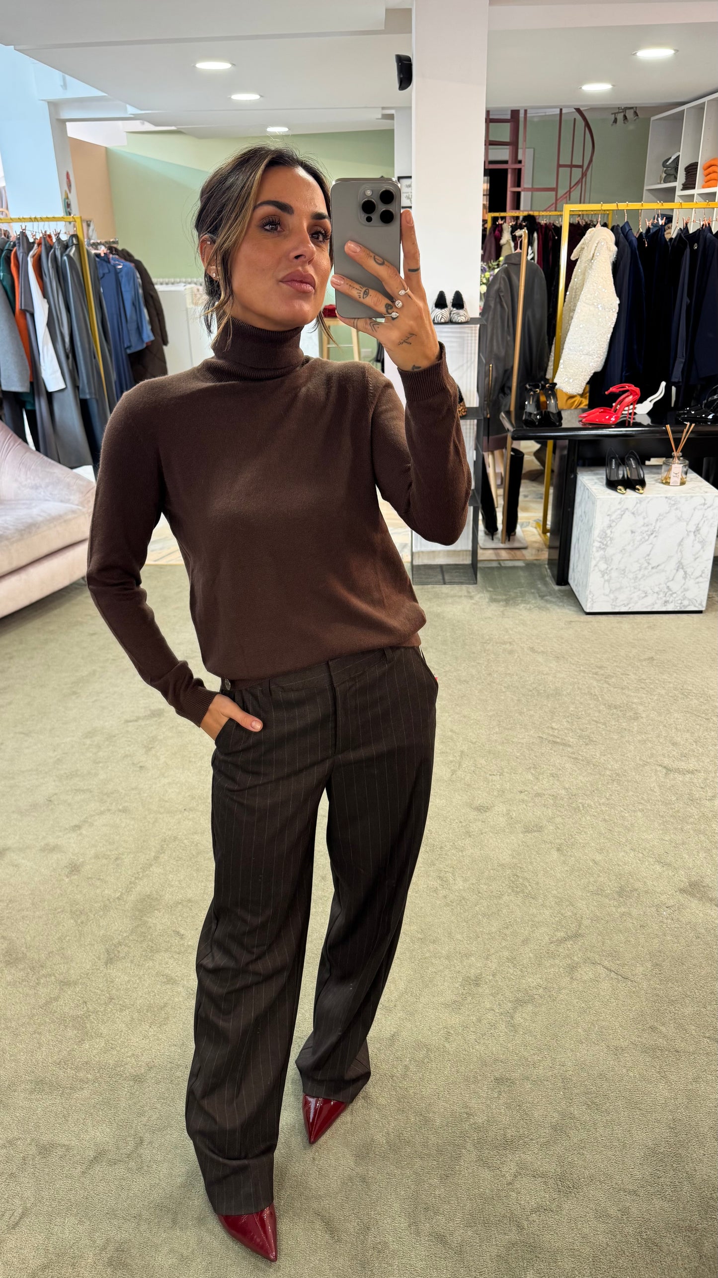 Dolcevita marrone  in angora tk