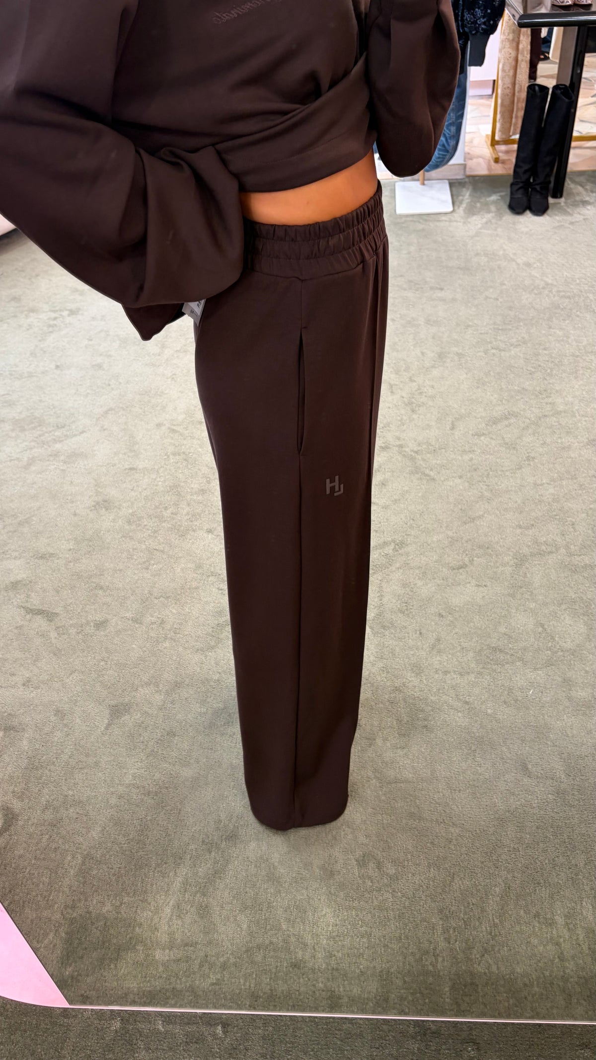 Pantaloni tuta marroni wide leg Hinnominate