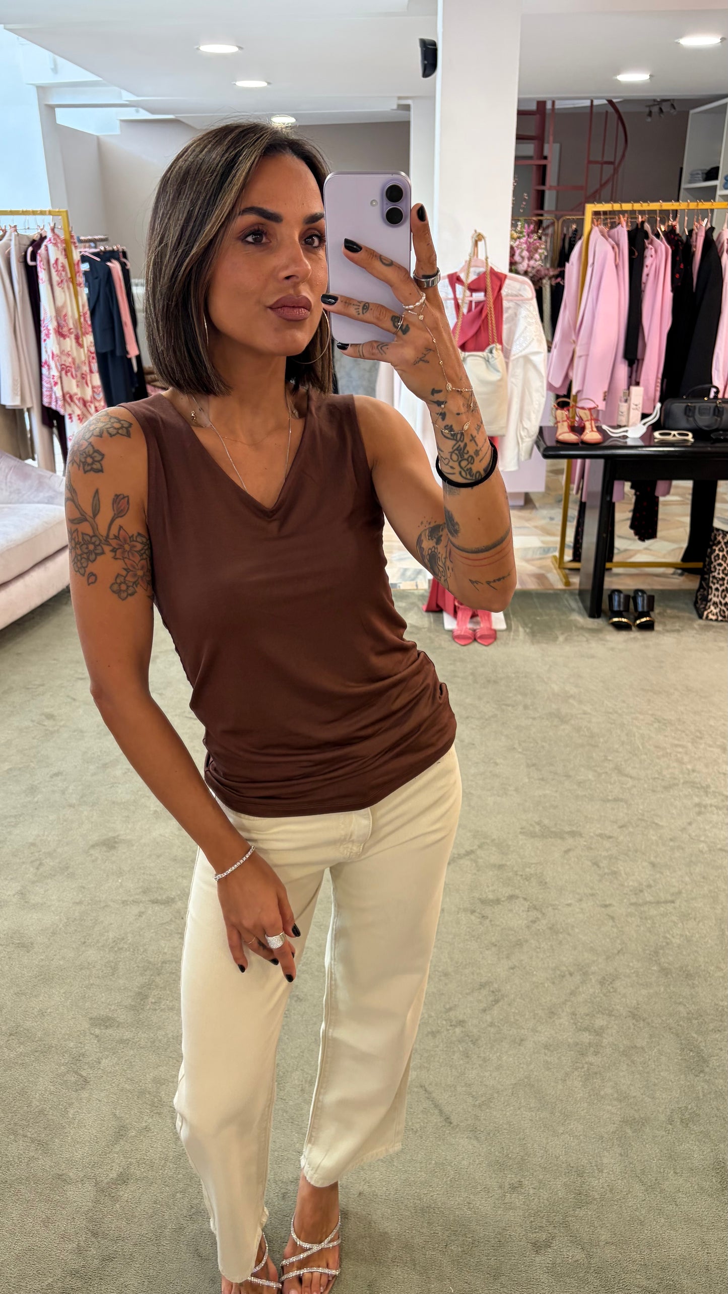 Canotta marrone scollo a v sy