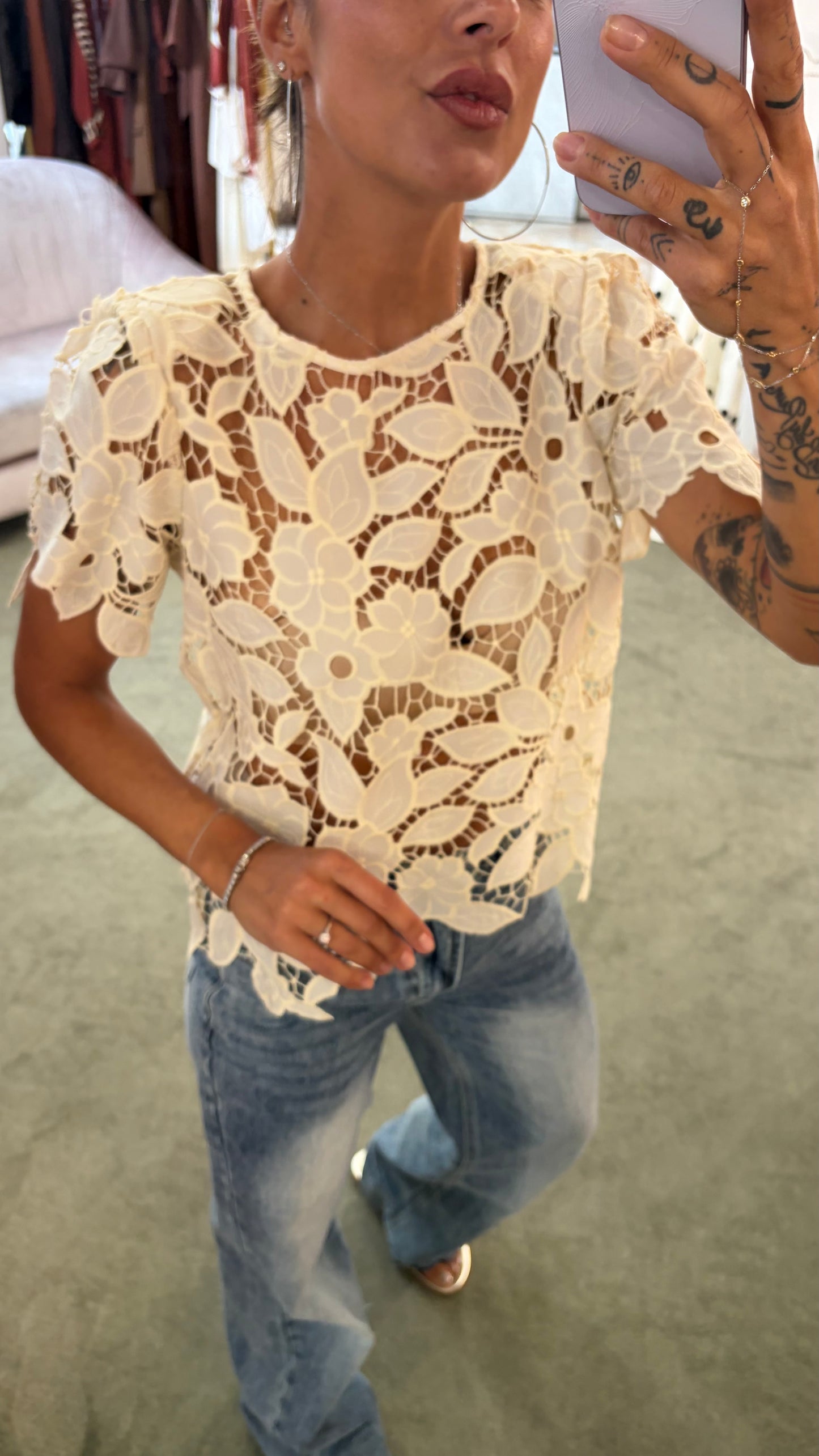 Maglia crema foglie traforata manica corta sy