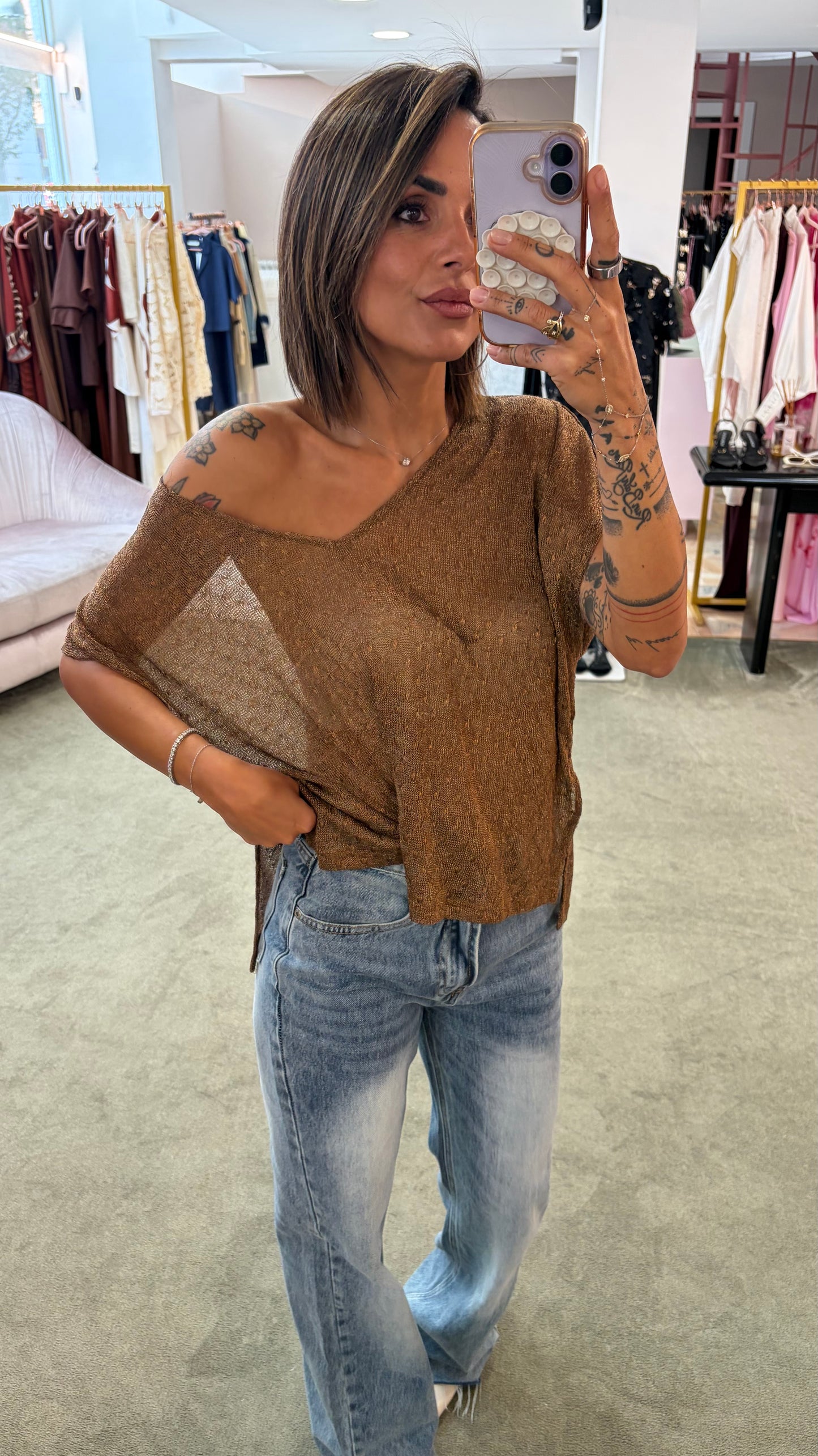 Maglia scollo a v bronzo in lurex manica scesa ay