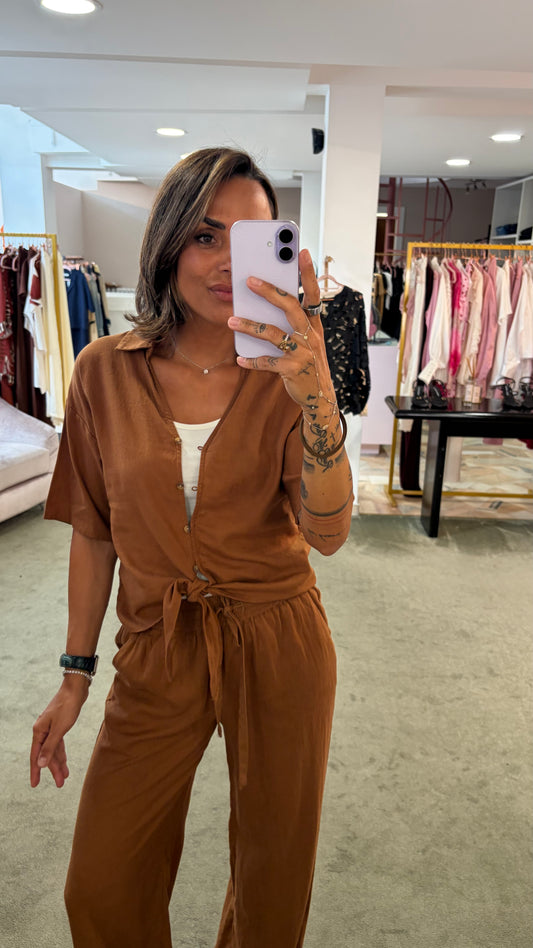 Camicia mattone manica corta con nodo in vita sy