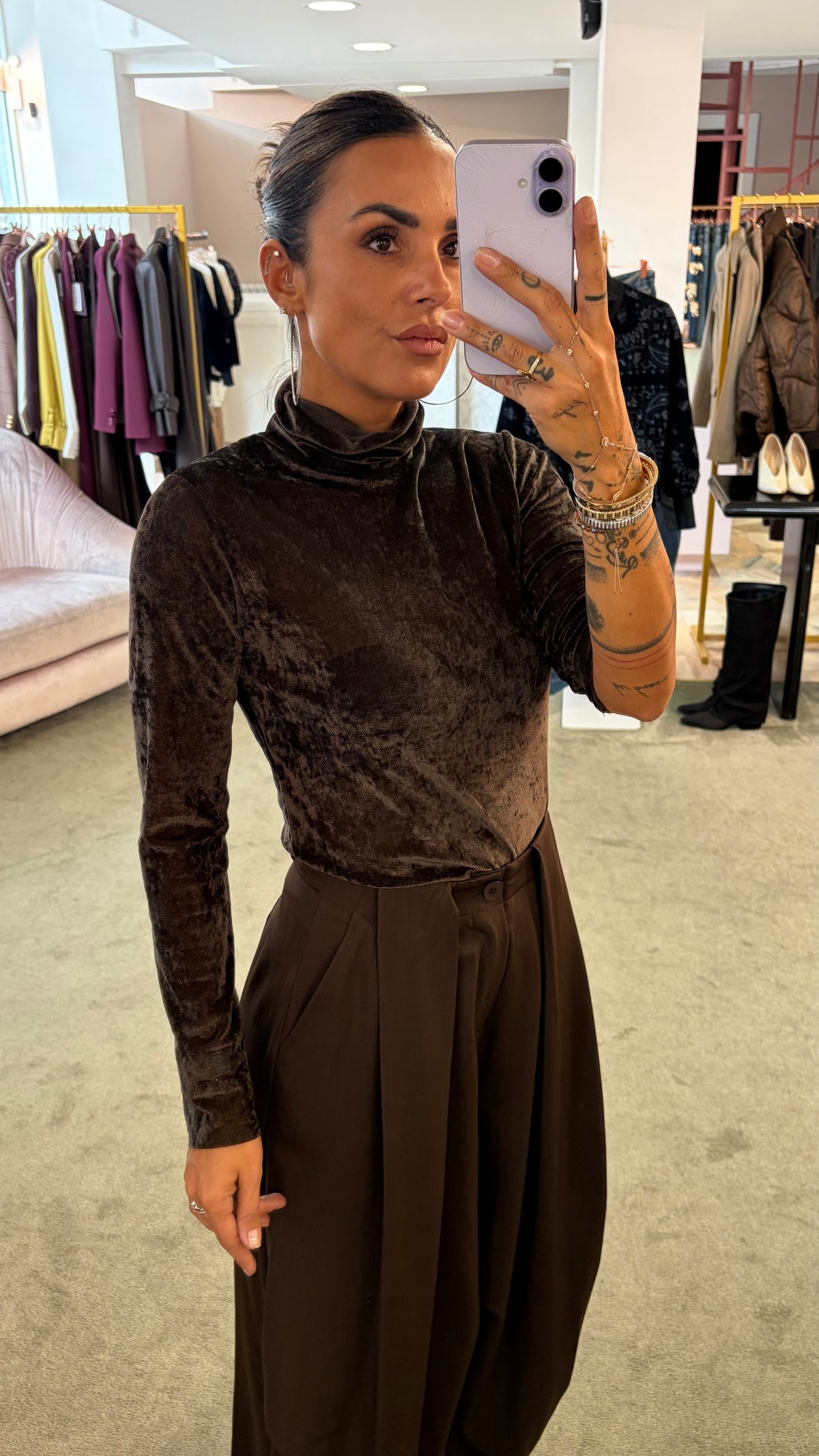 Pantaloni marrone baloon ay
