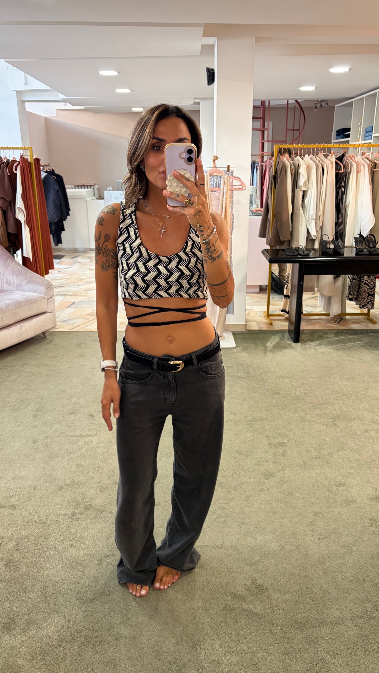Pantaloni in maglia bicolor bianchi e neri a zig zag Cotazur