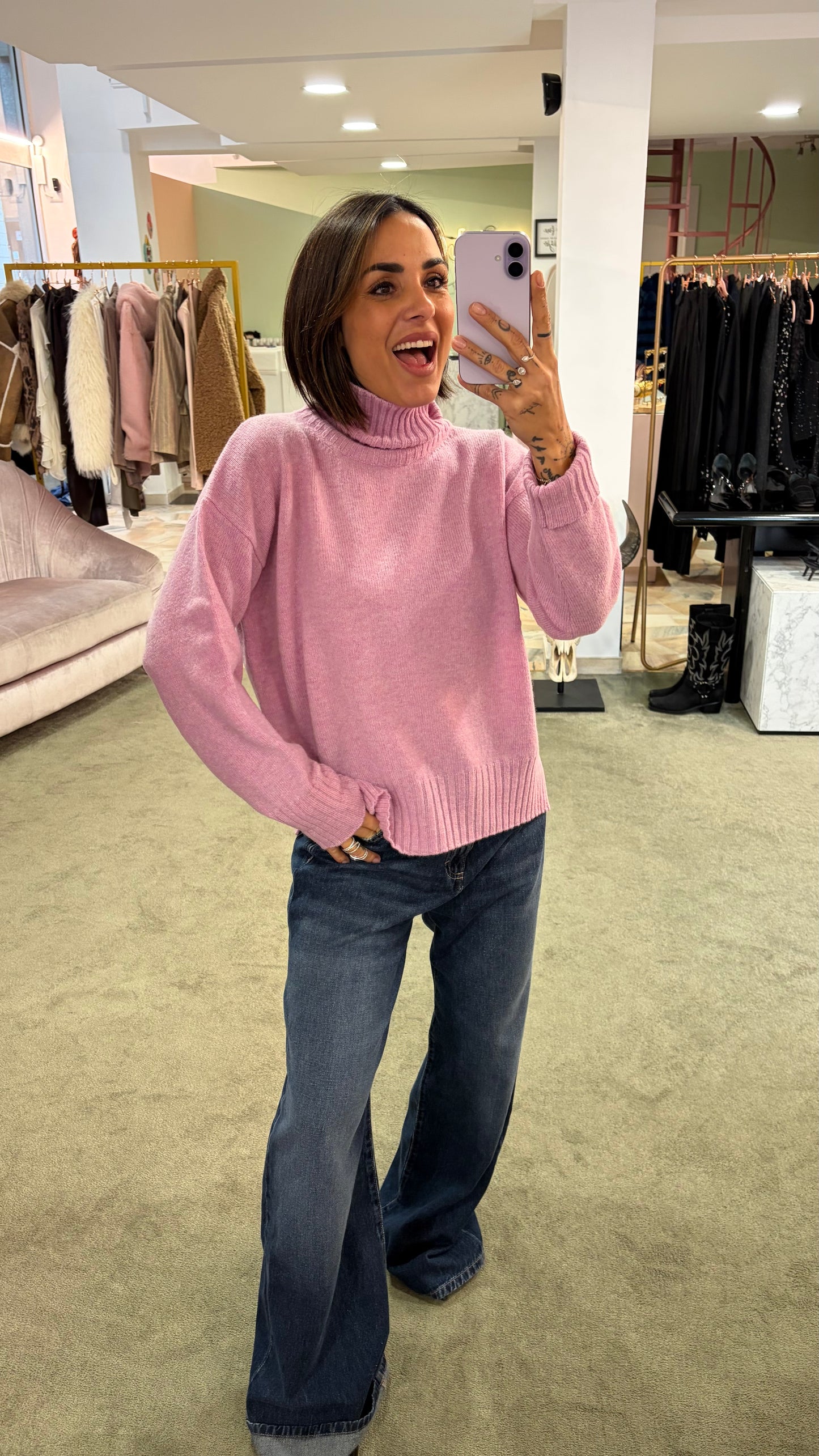 Dolcevita rosa peonia a scatoletta in lana Irish