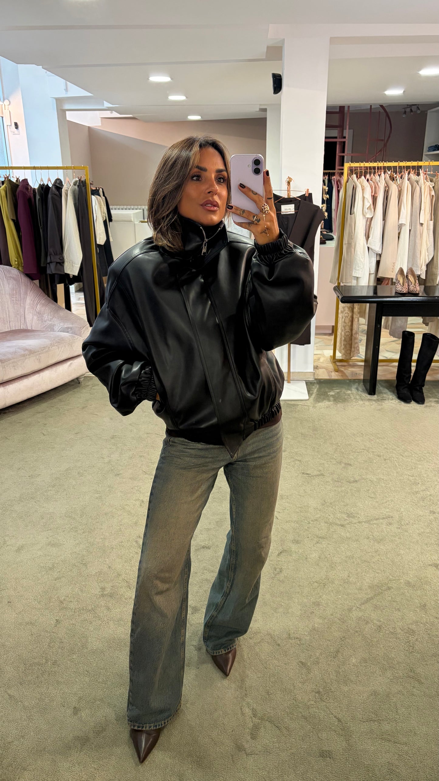 Bomber over nero in eco pelle ks