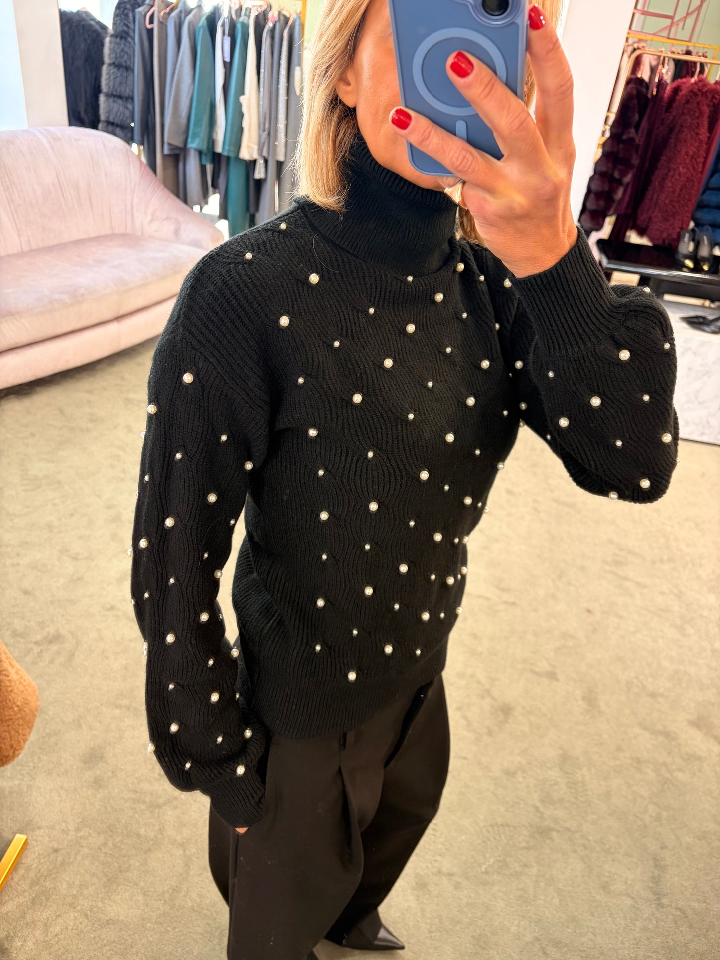 Dolcevita nero a trecce con perle fr