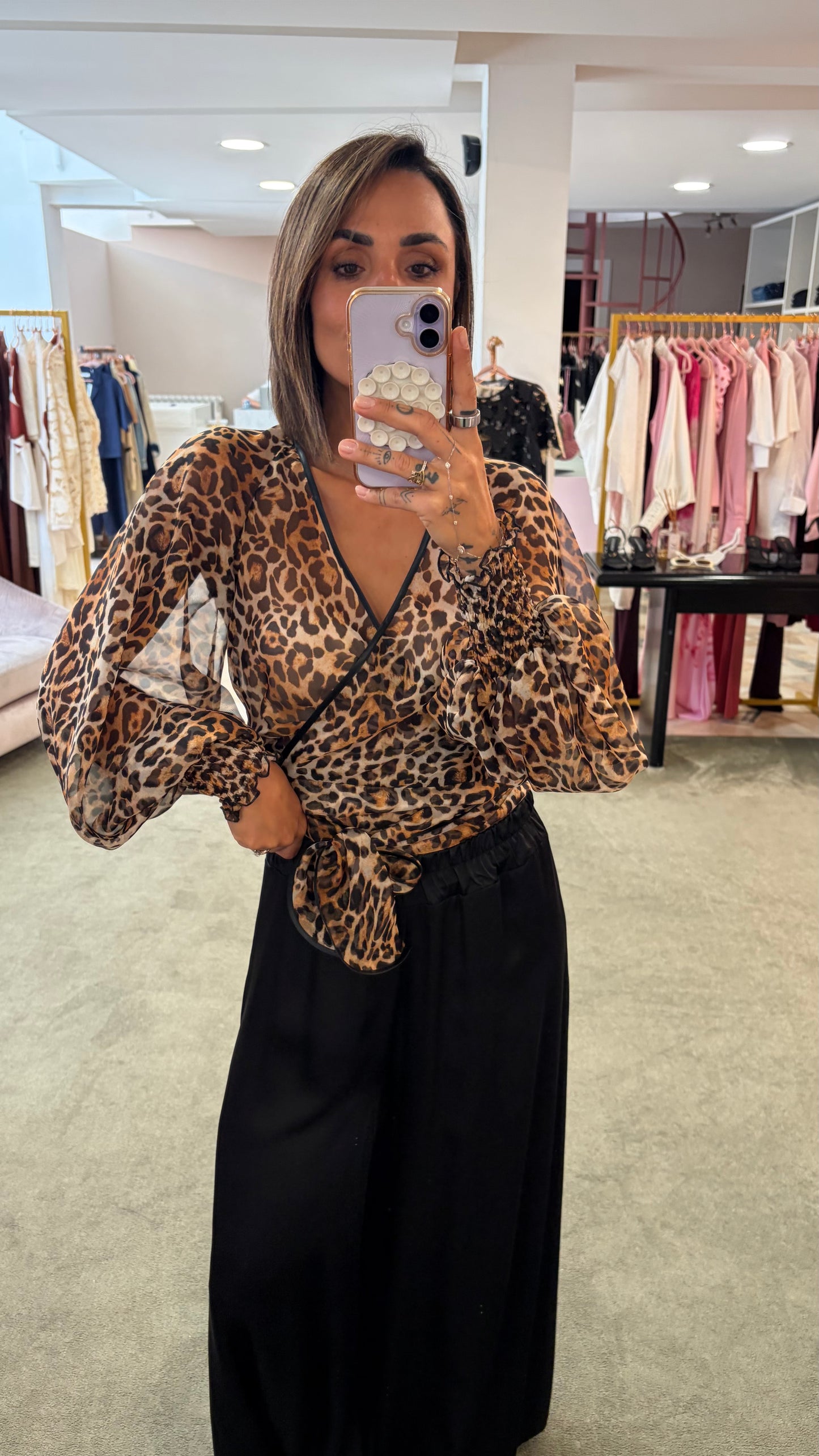 Camicia leopardata con fusciacca mq