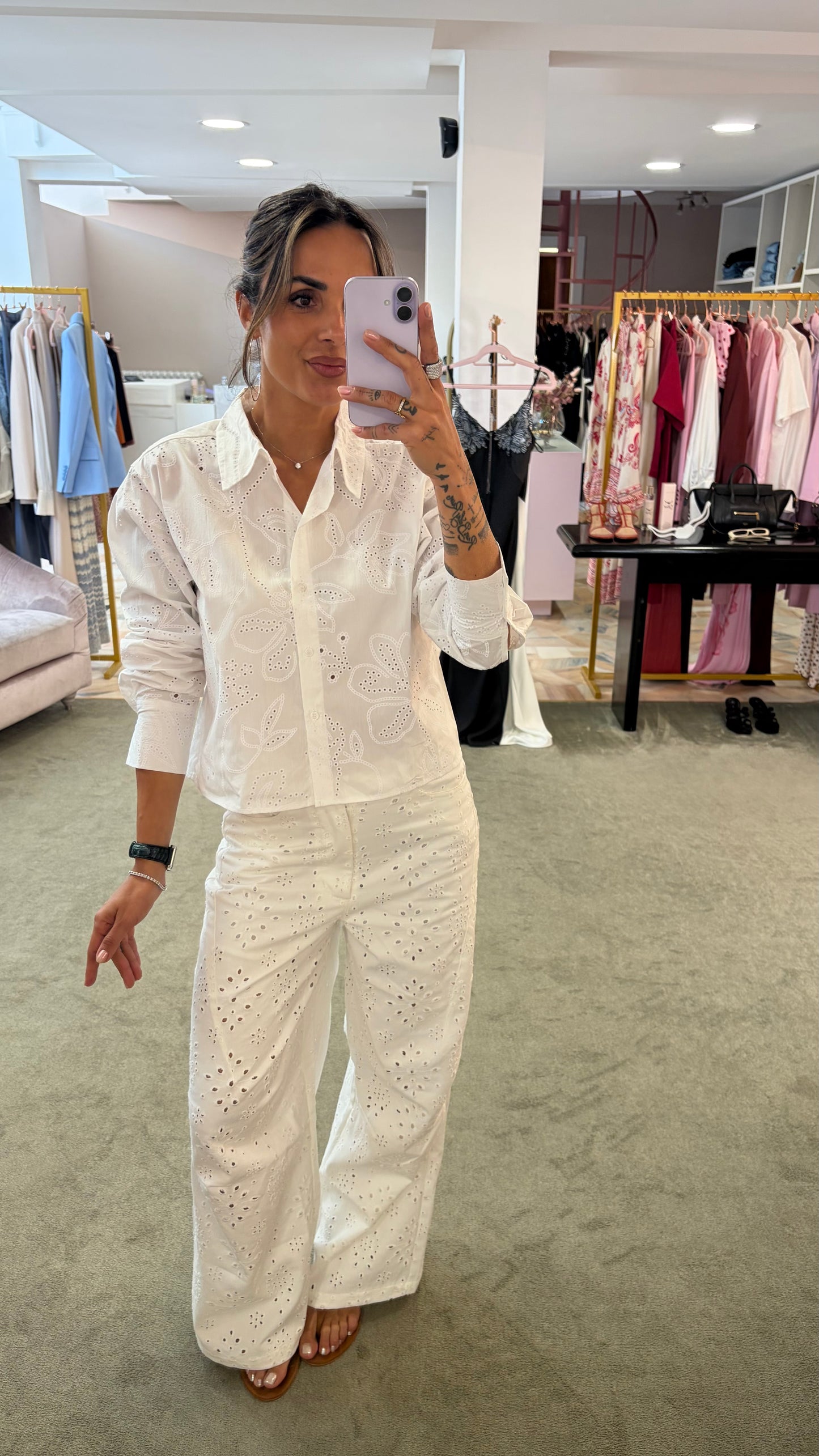 Camicia crop bianca in sangallo jx