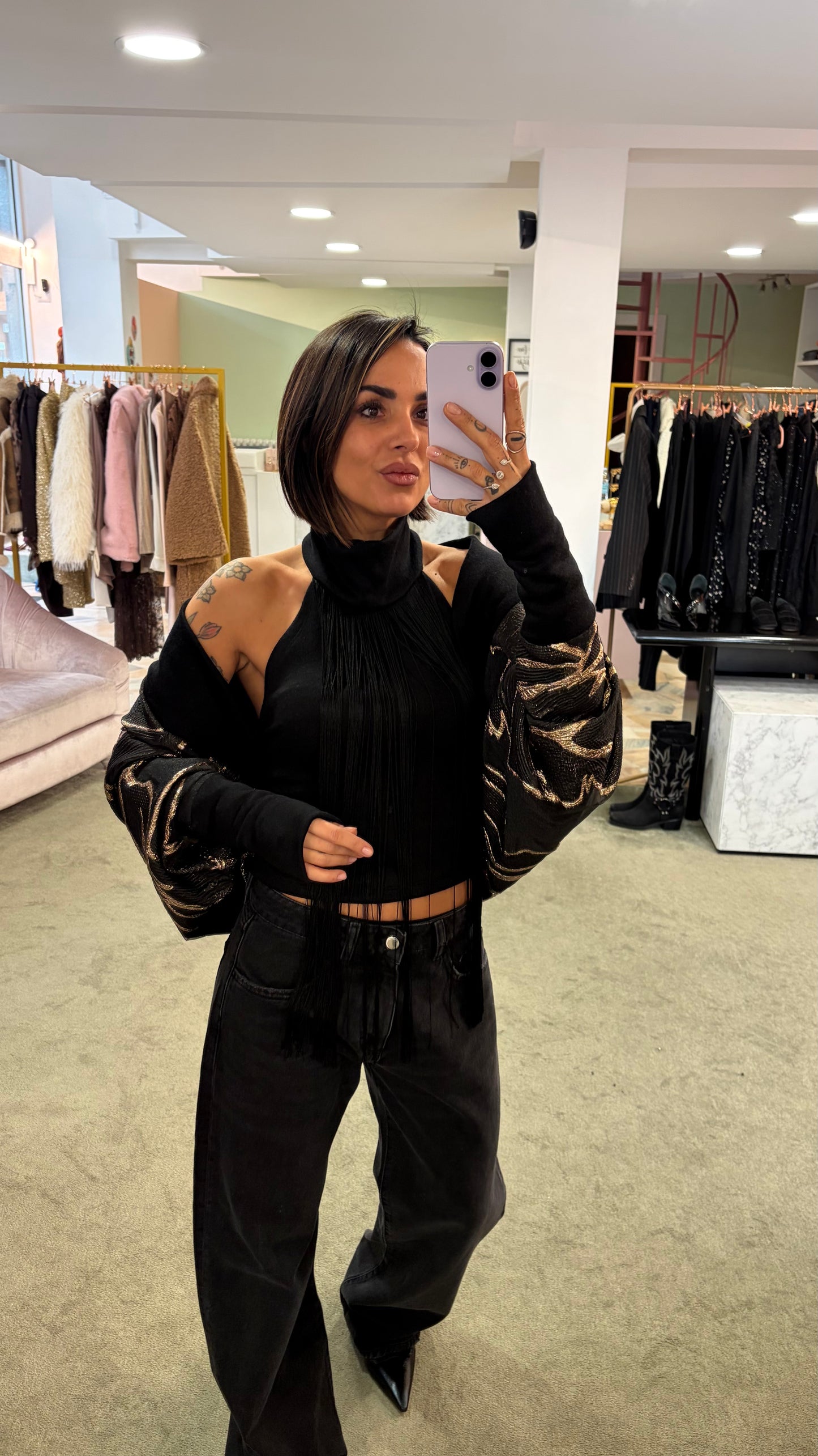 Maxi corprispalle nero con foglie oro mq