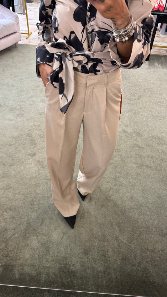 Pantaloni beige melange in lino con pences wide leg jx