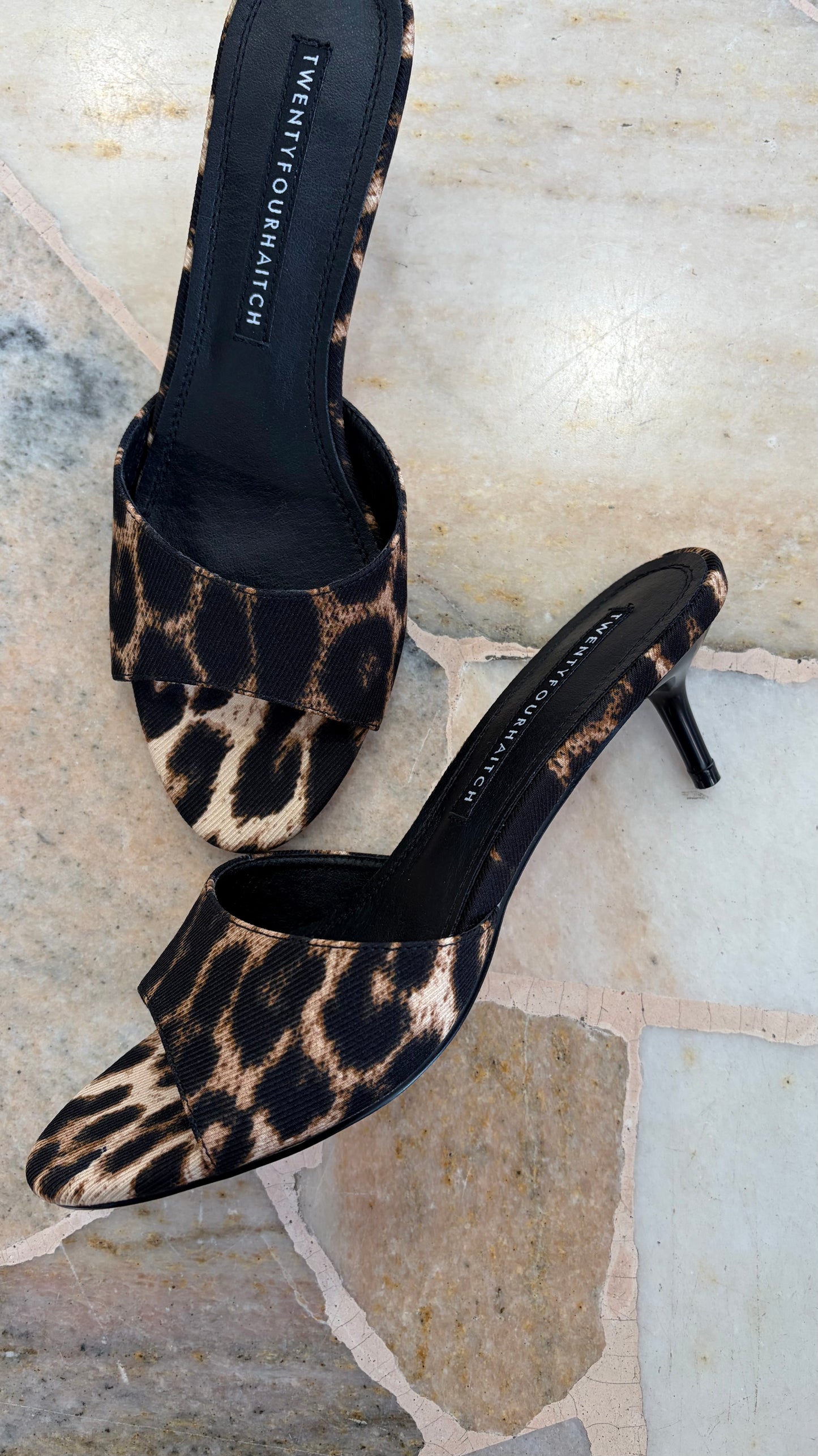 Ciabattina mules leopardata