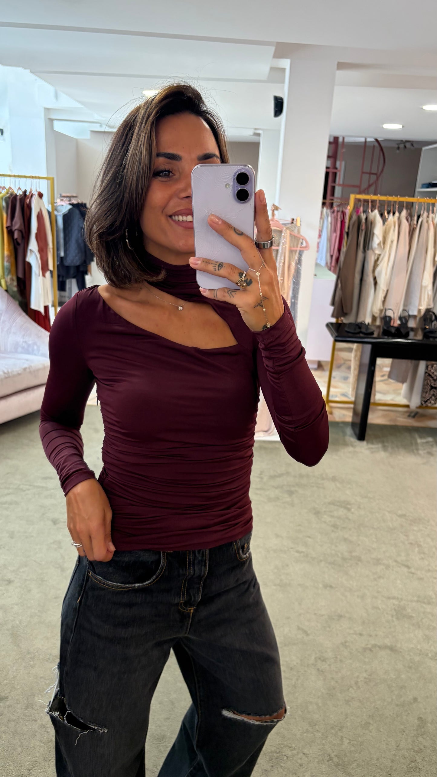 Maglia bordeaux manica lunga asimmetrica Mar De Margaritas
