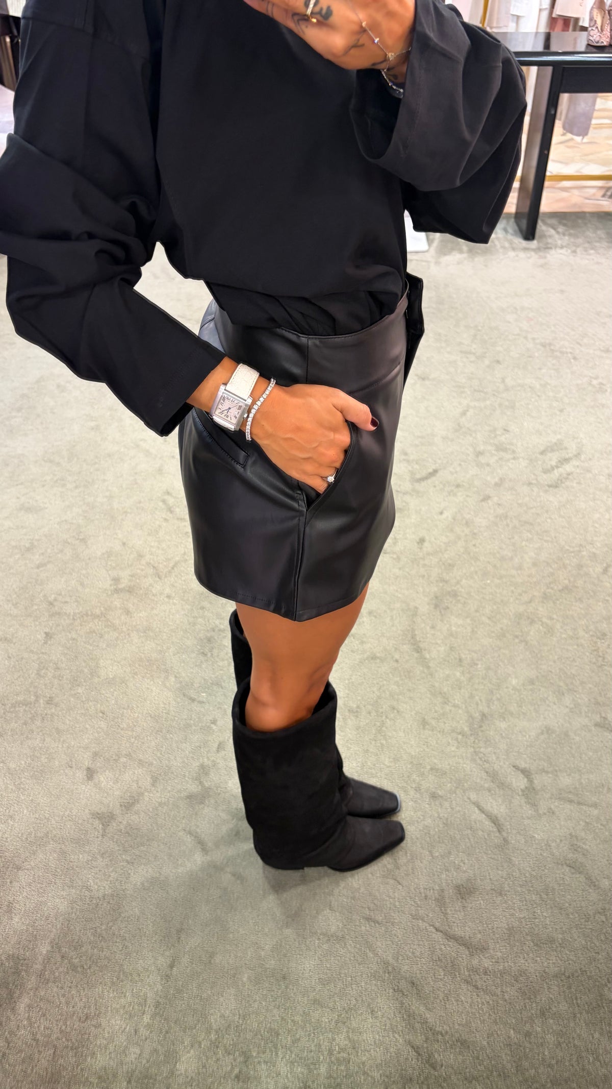Shorts ecopelle neri ks