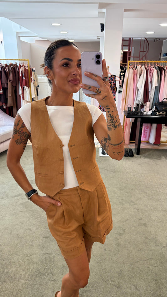 Gilet cammello in lino Actualee
