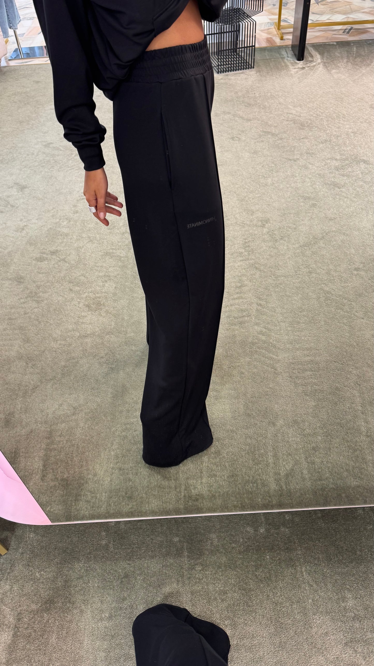 Joggers neri in modal hinnominate