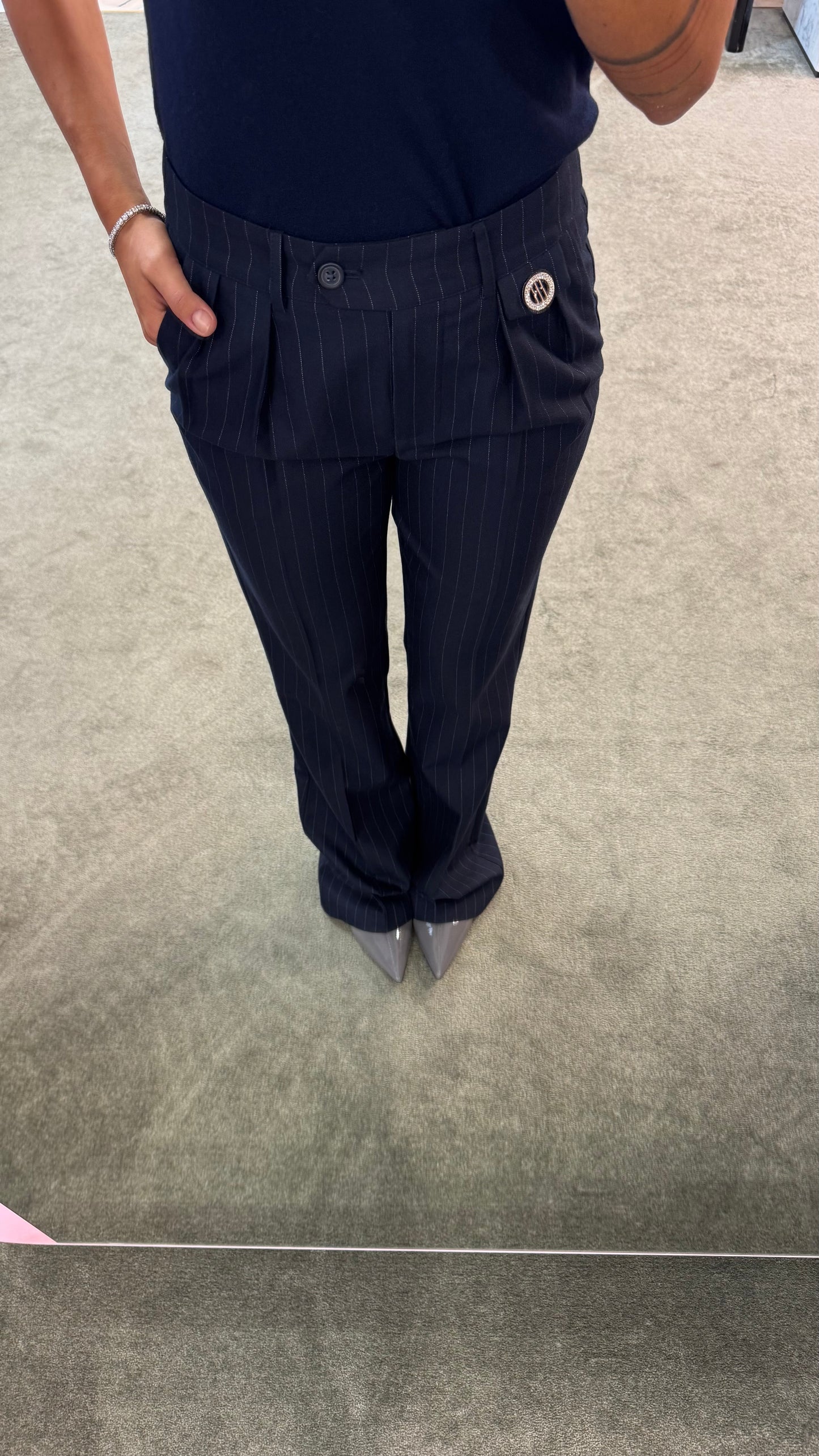 Pantaloni blu gessati a zampa fr