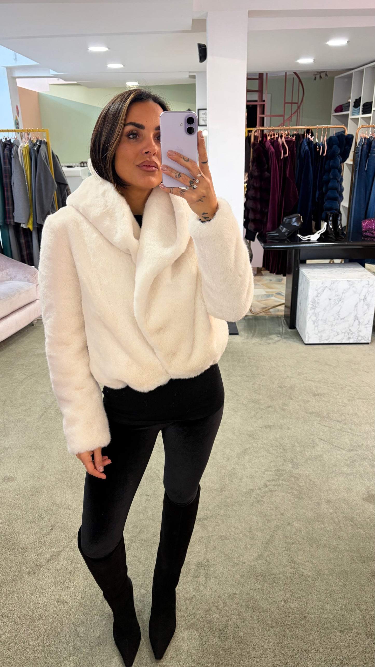 Pelliccia eco visone bianca luxury con cappuccio ys