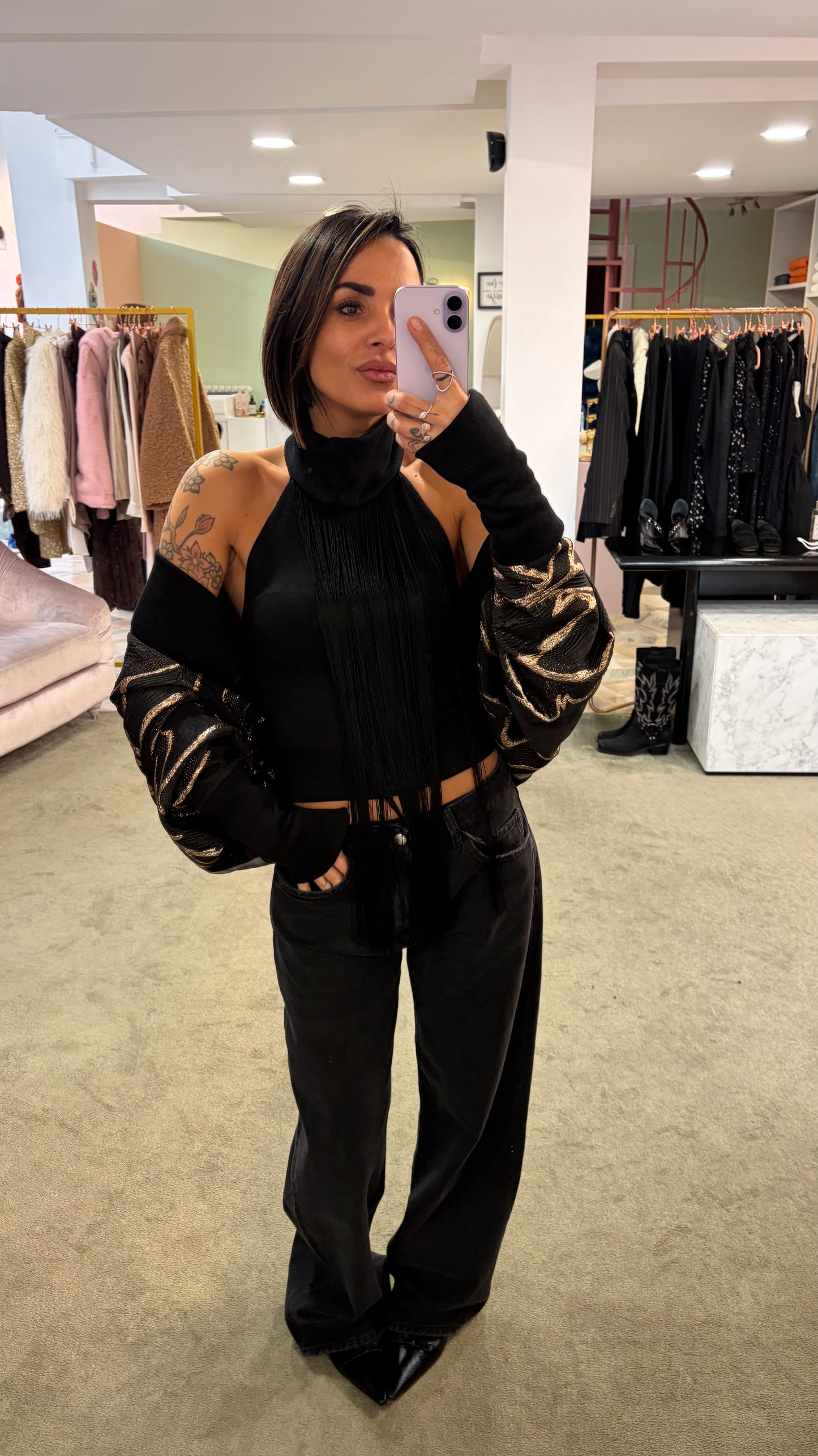 Maxi corprispalle nero con foglie oro mq