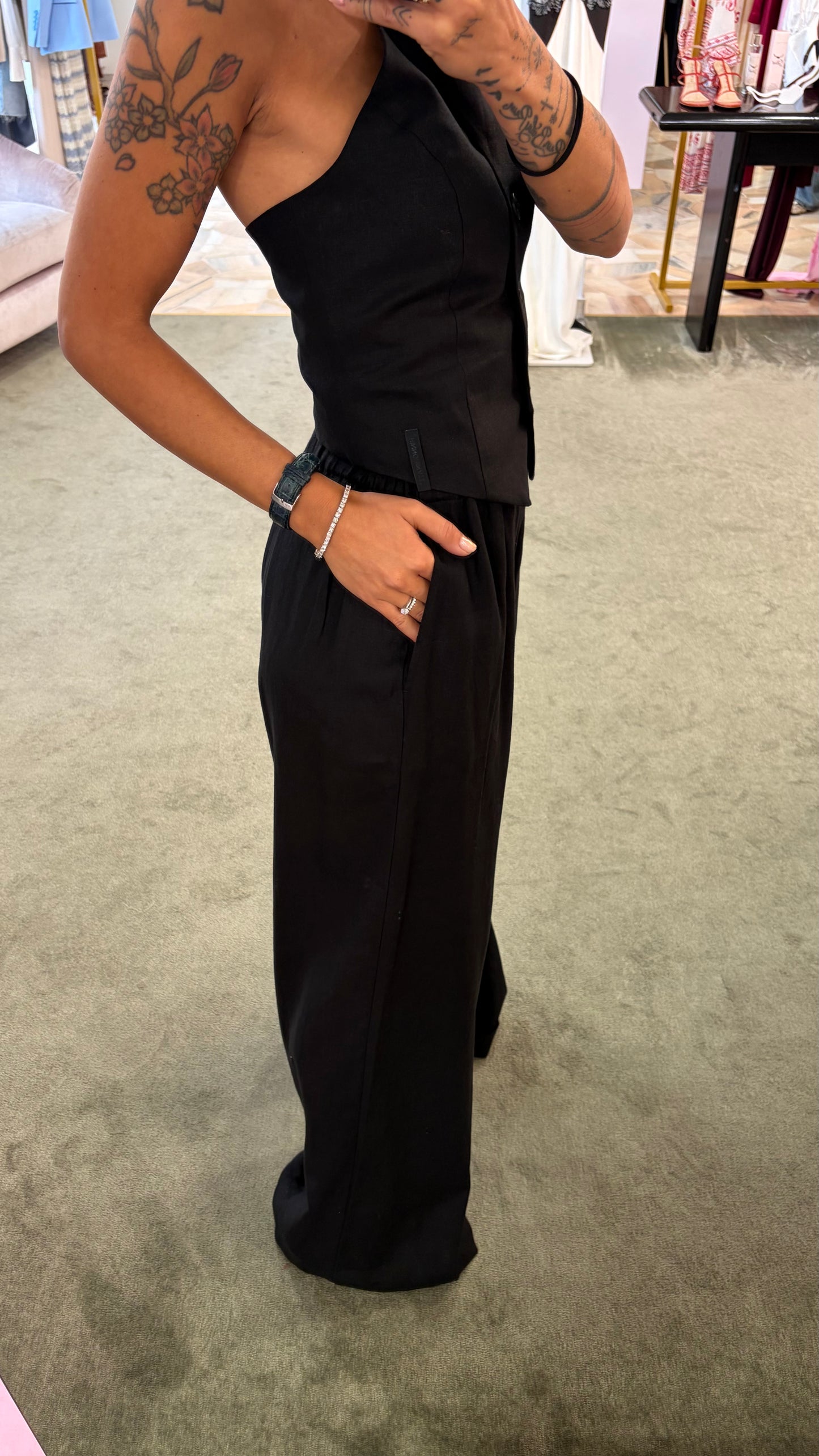 Pantaloni neri wide leg in lino Hinnominate
