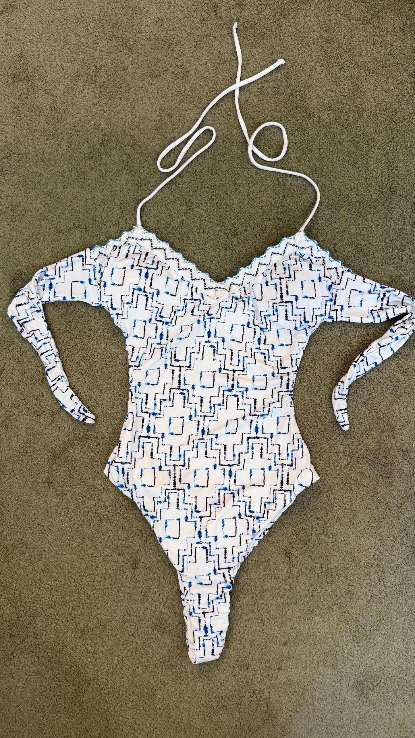 Costume intero bianco fantasia azzurra Me Fui