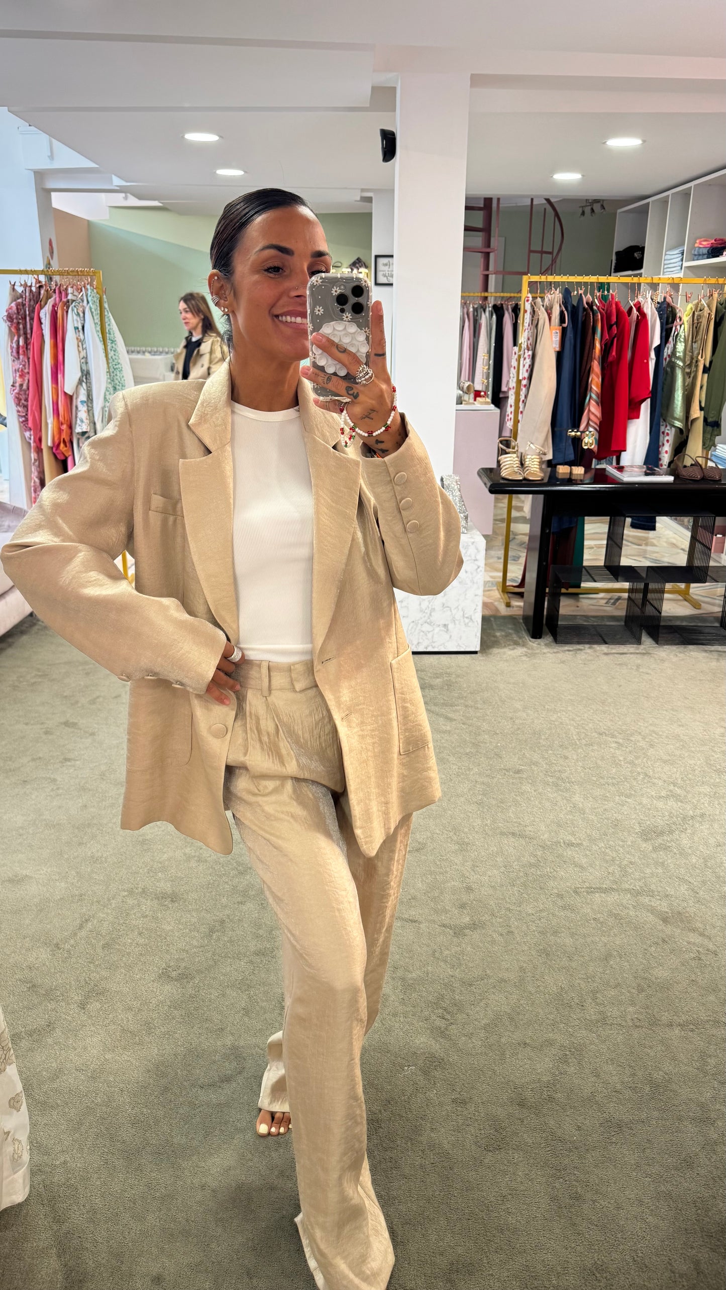 Blazer beige satin lucido Actualee