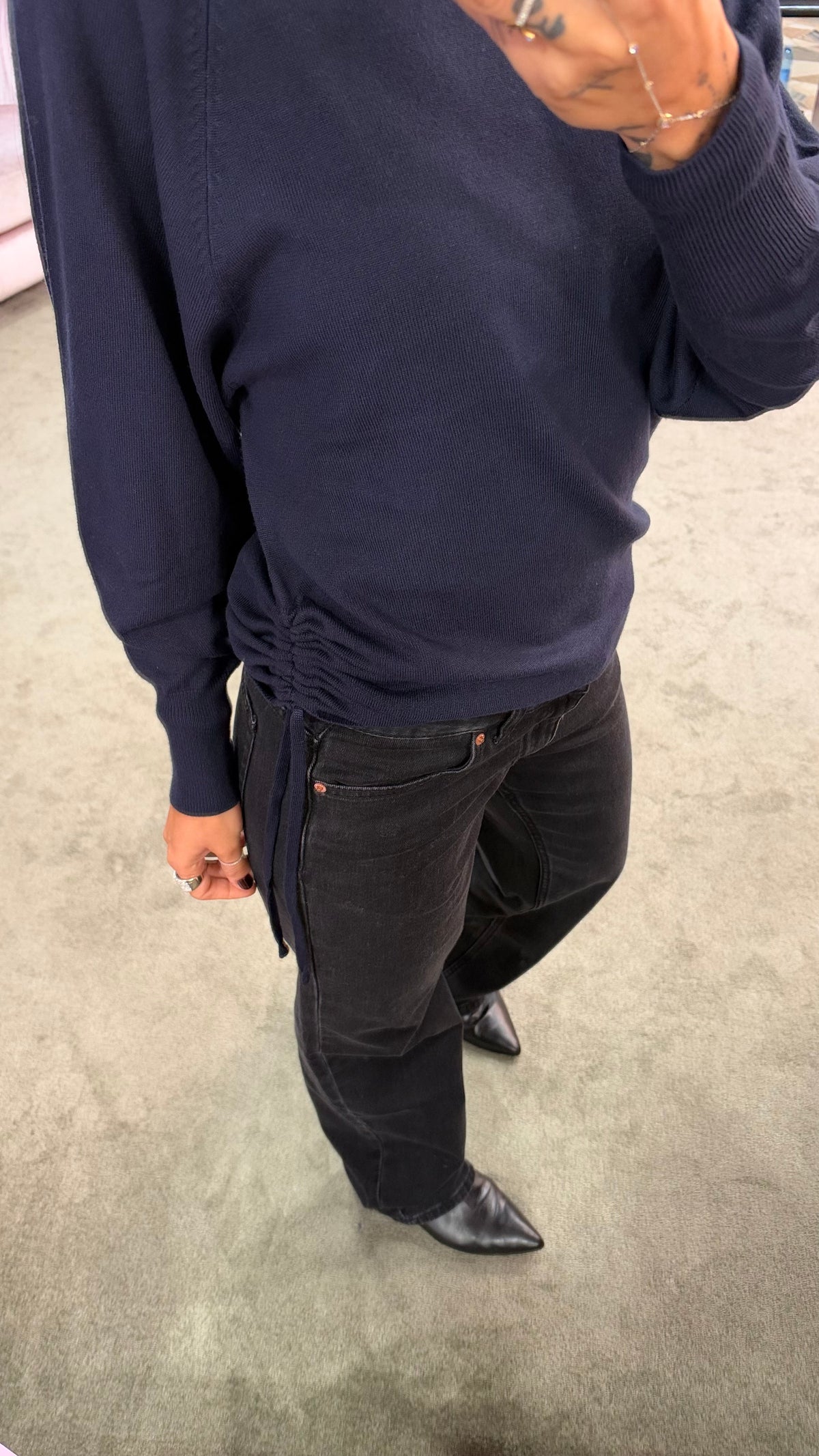 Maglione blu notte con coulisse laterale sy
