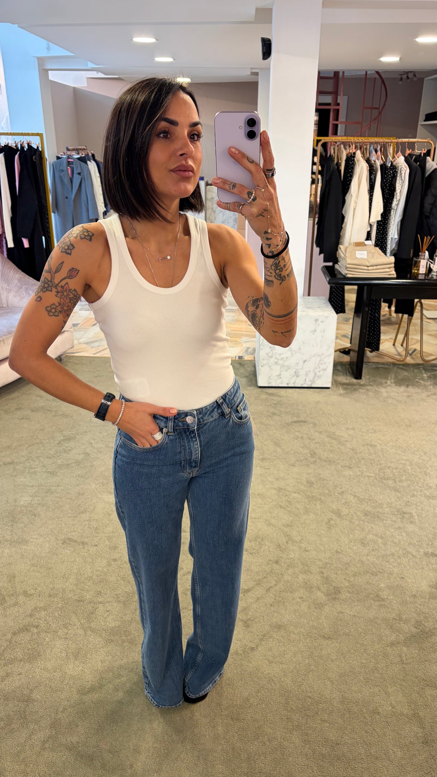 Canotta bianca a costine scollo tondo jx