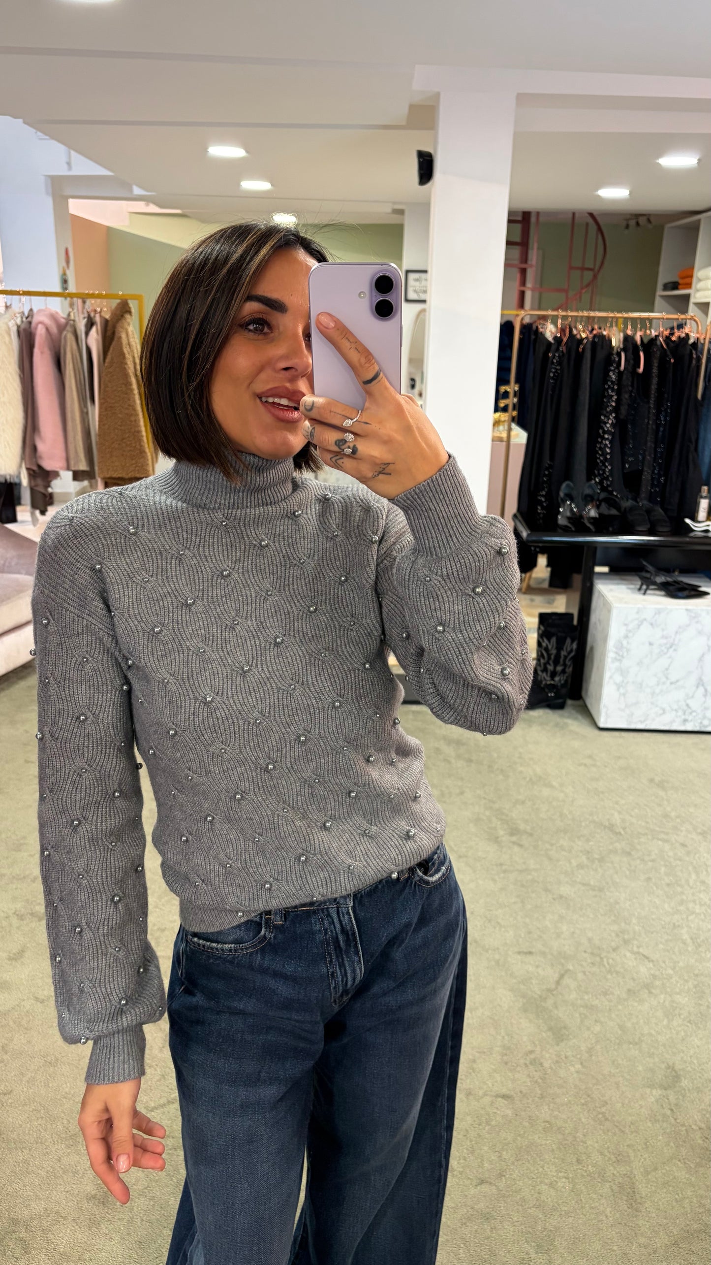 Dolcevita grigio a trecce con perle fr