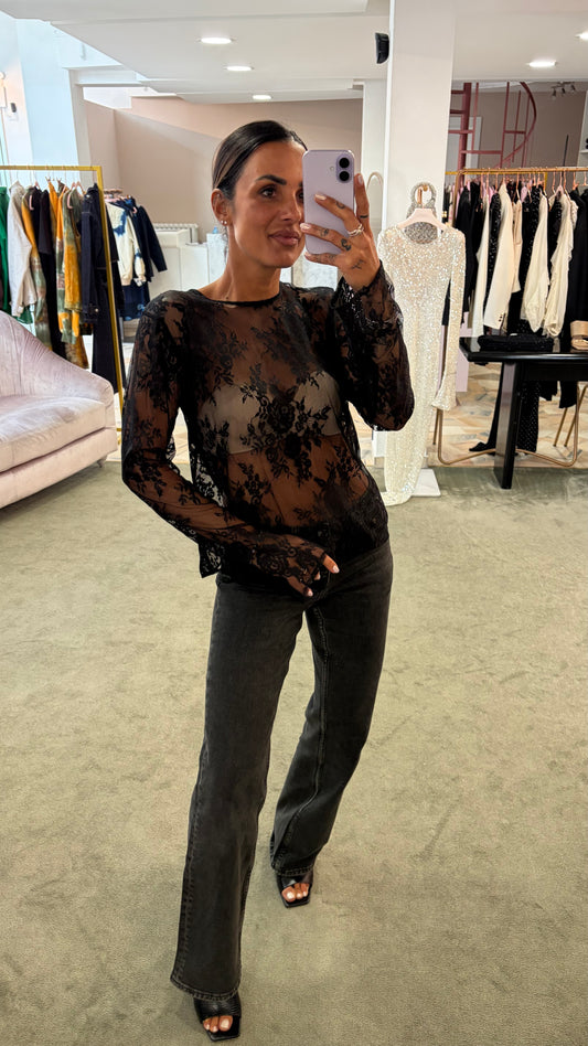 Maglia nera maniche lunghe in pizzo ks