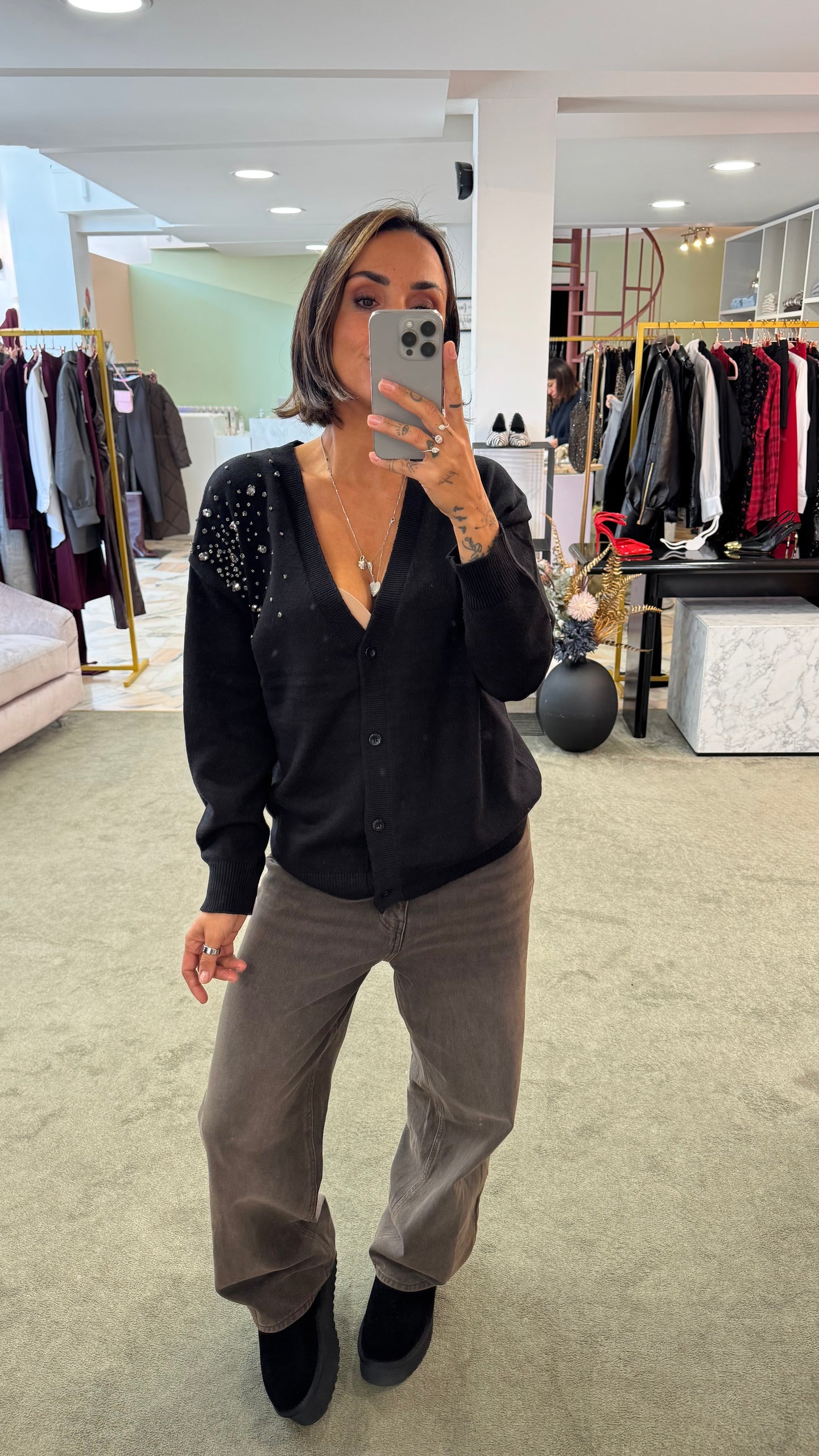 Cardigan nero con pietre bj