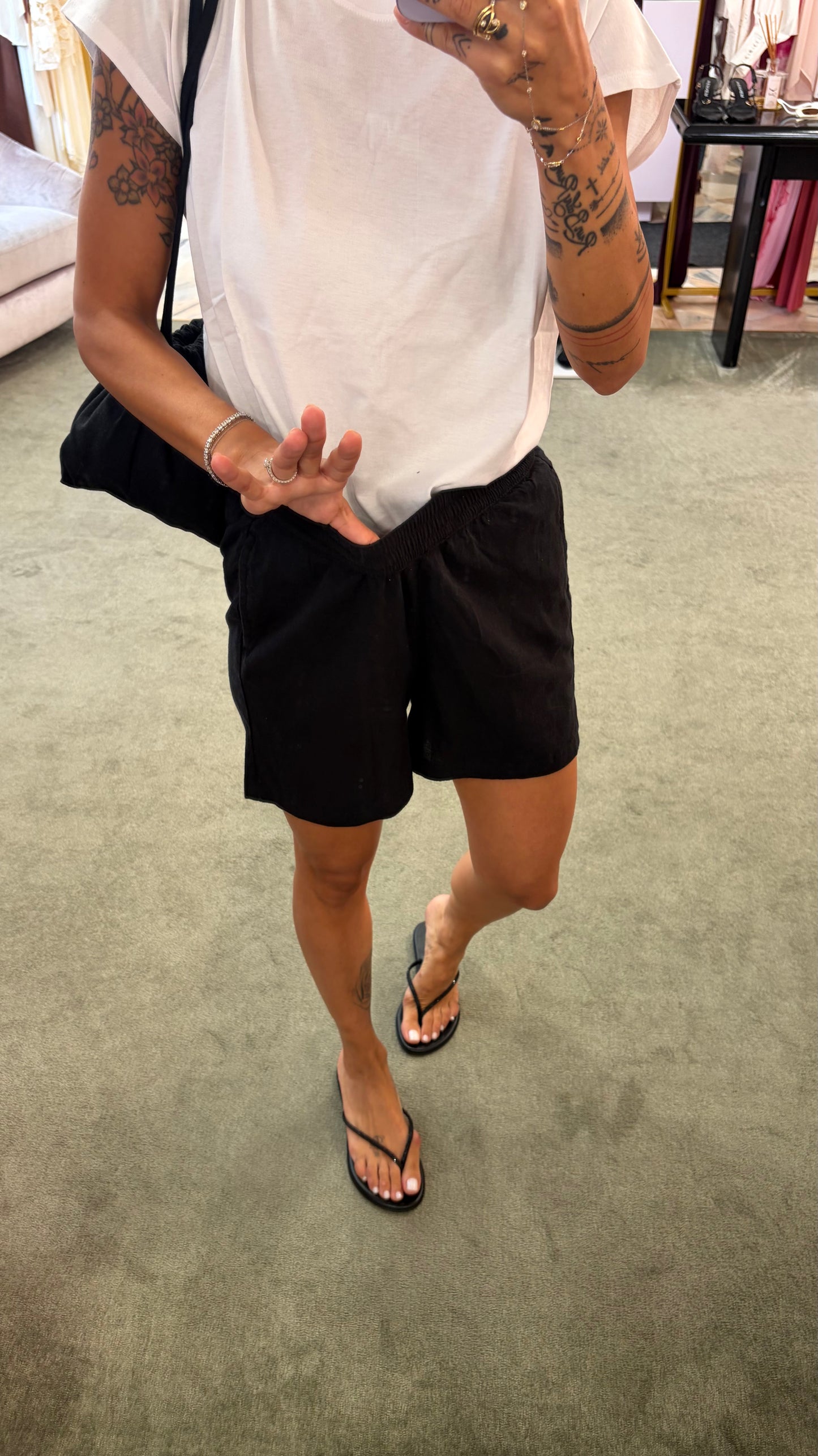 Shorts nero con elastico jx