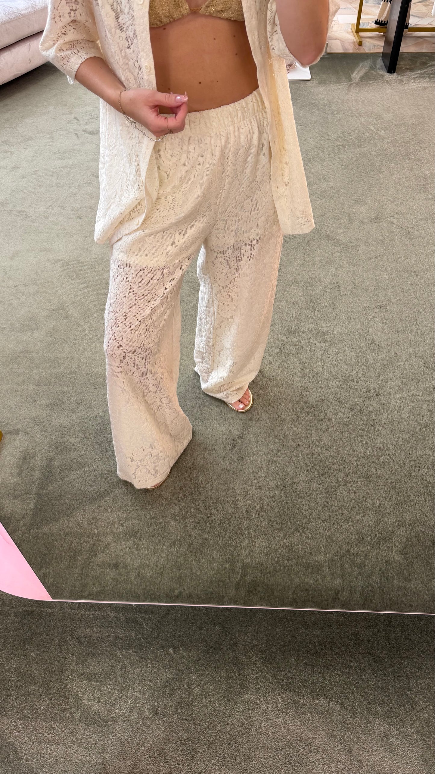 Pantaloni panna traforati con ricami fiori gl