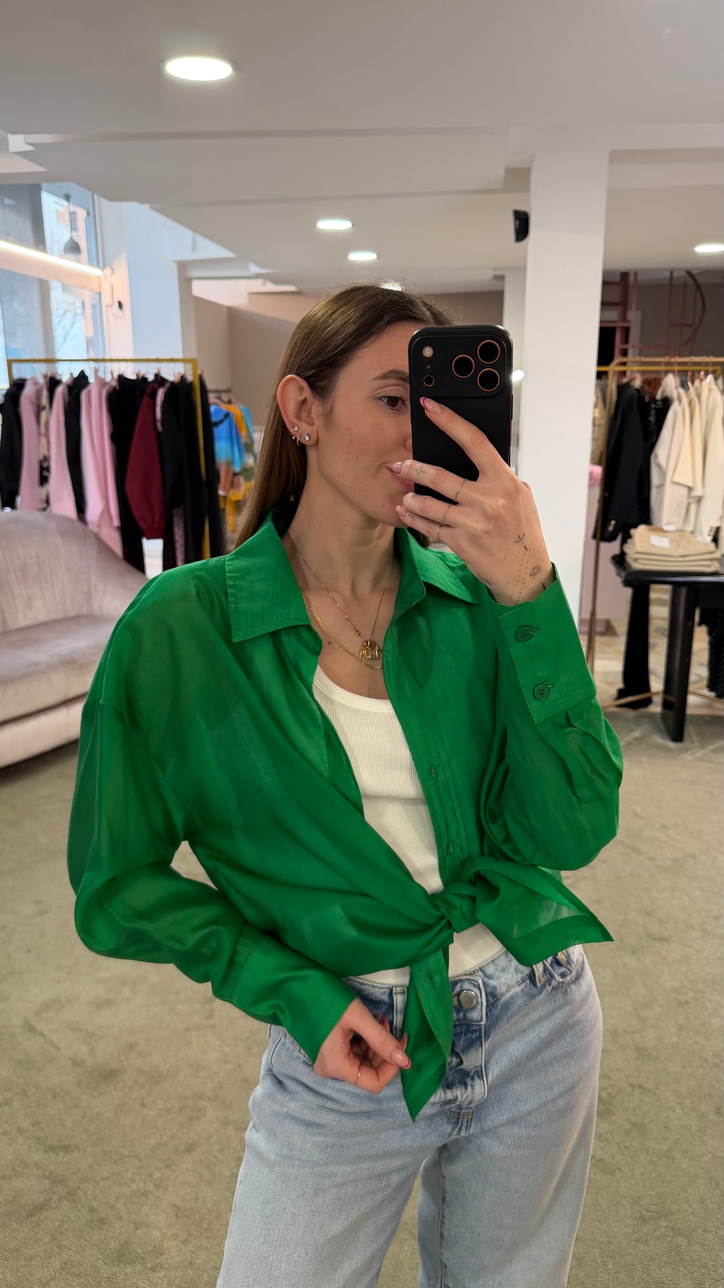 Camicia verde smeraldo over in tencel ay
