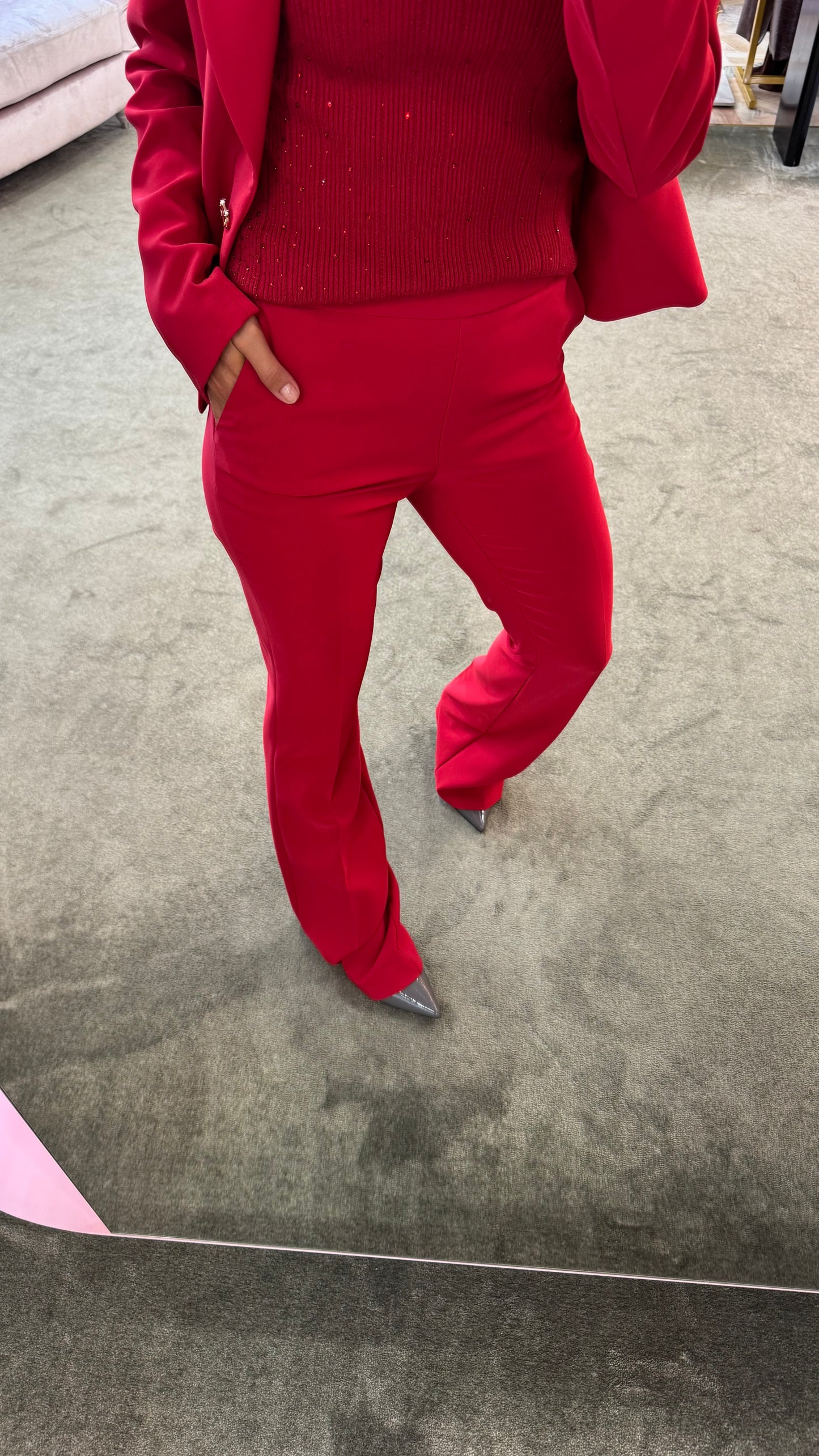 Pantaloni rossi zampa  fr