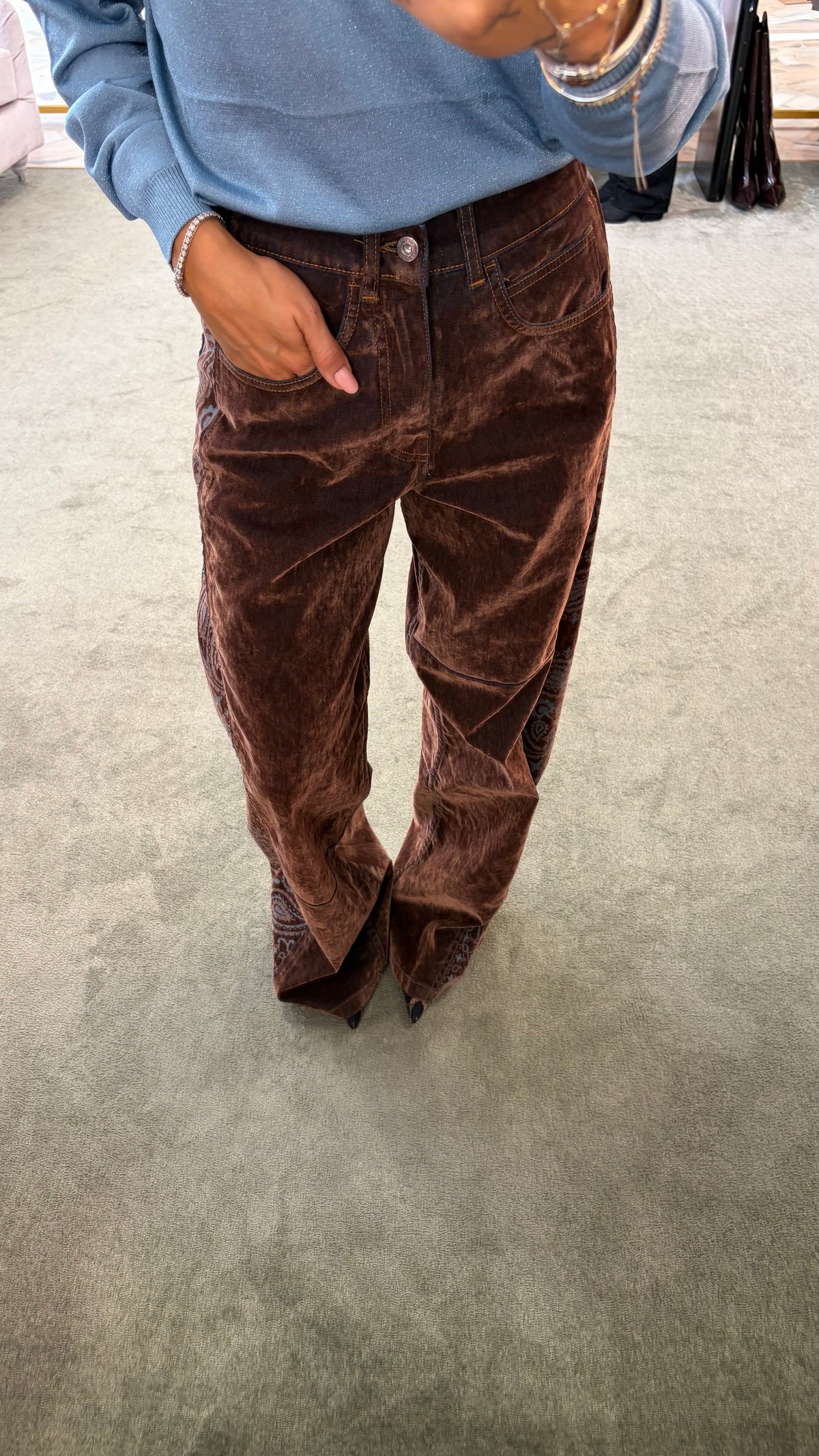 Pantaloni marroni wide in velluto con inserti bandana Don't@Me