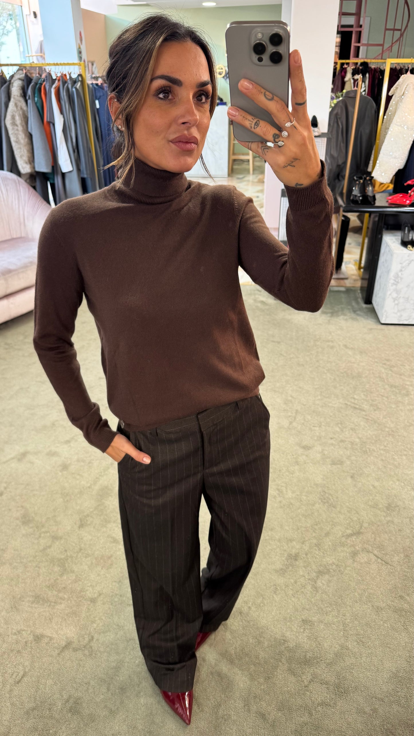 Dolcevita marrone  in angora tk