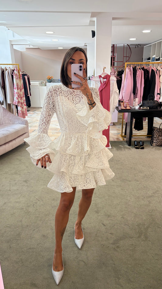 Abito bianco in pizzo con balze Actualee